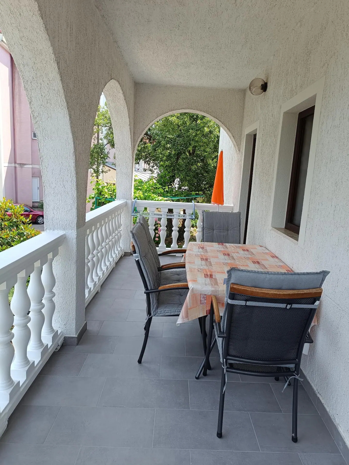 One bedroom apartment with terrace Malinska, Krk  A-a