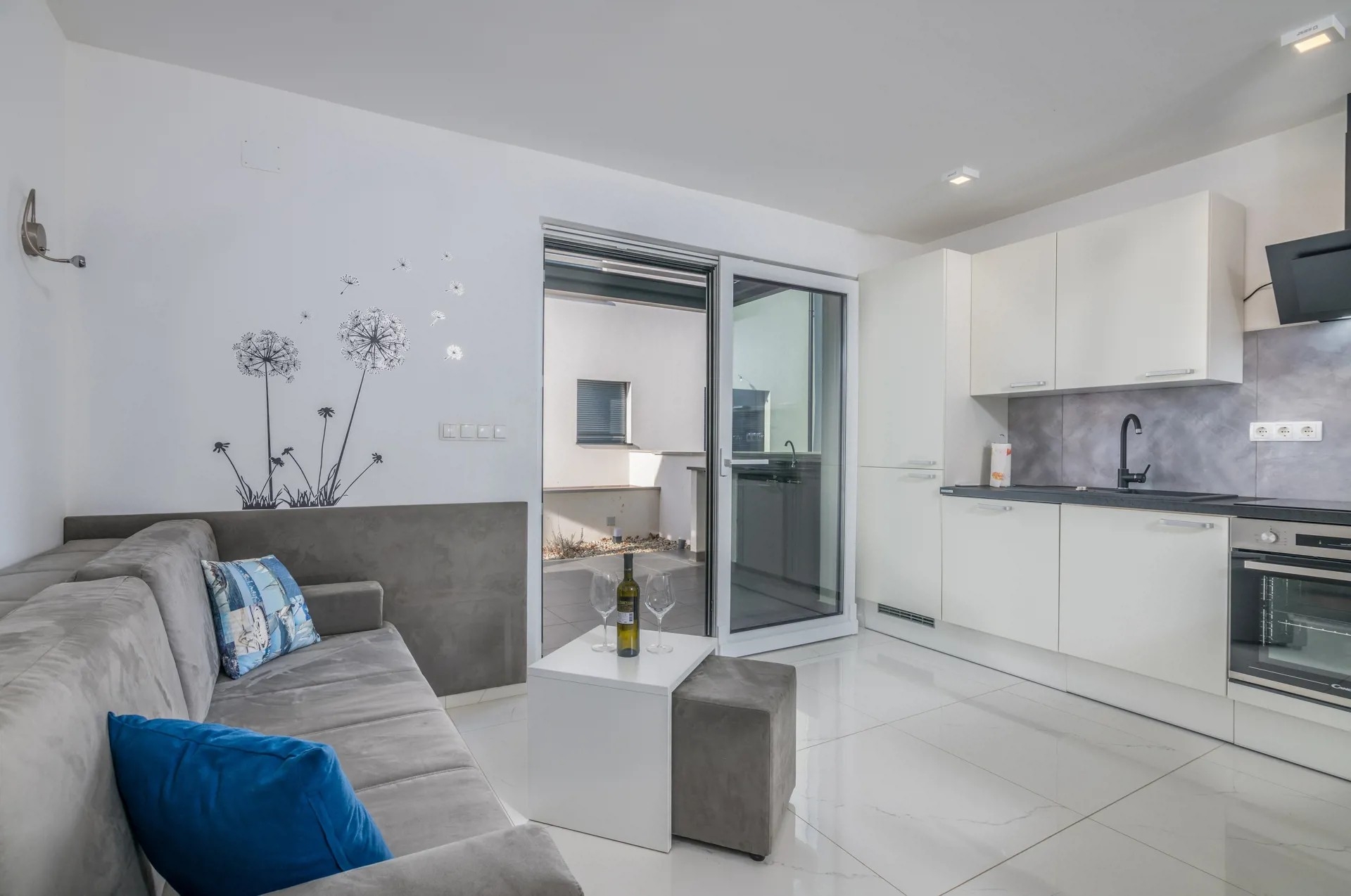 One bedroom apartment with terrace Vantačići, Krk  A-b