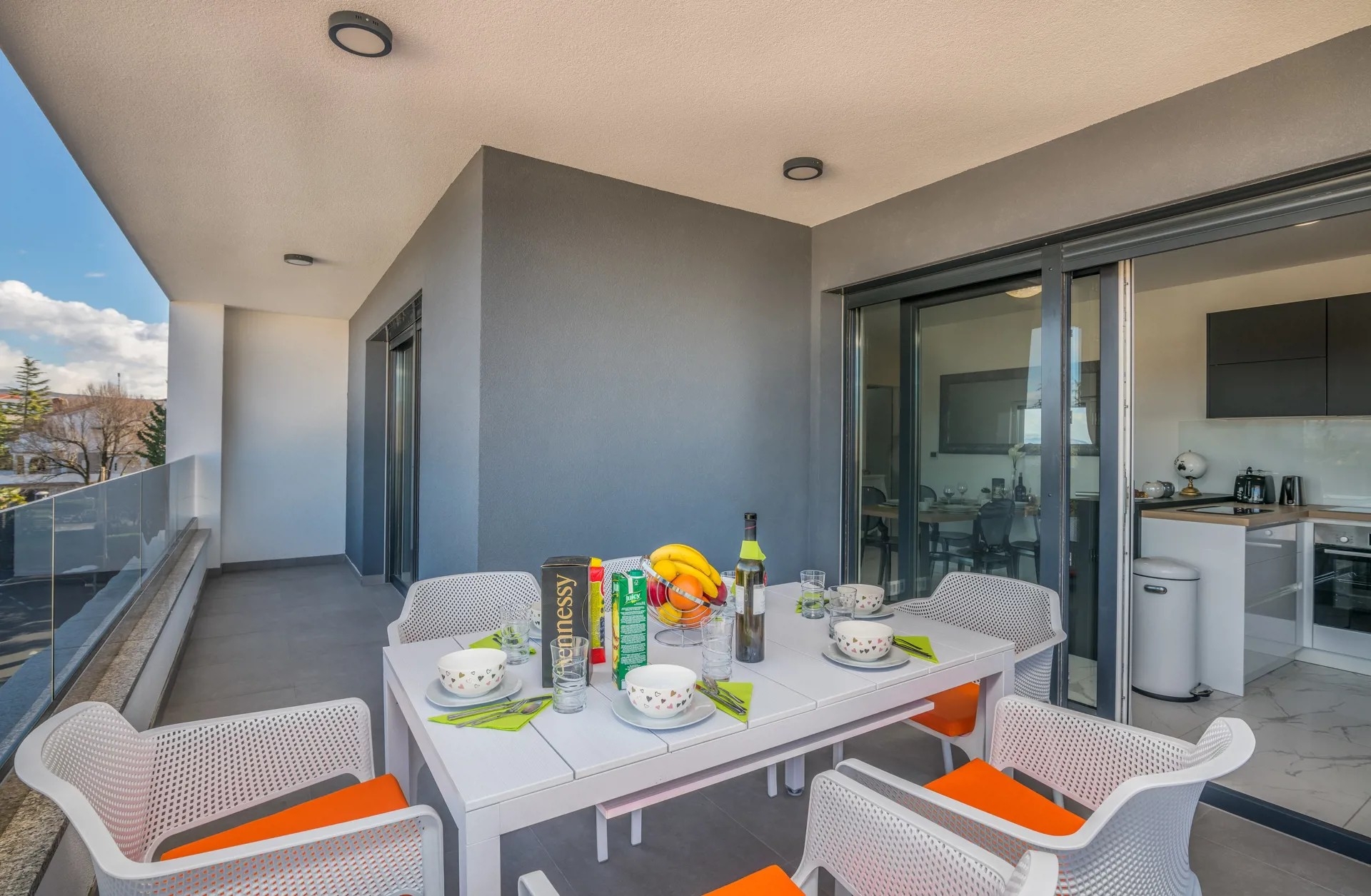 Two bedroom apartment with terrace and sea view Vantačići, Krk  A-c