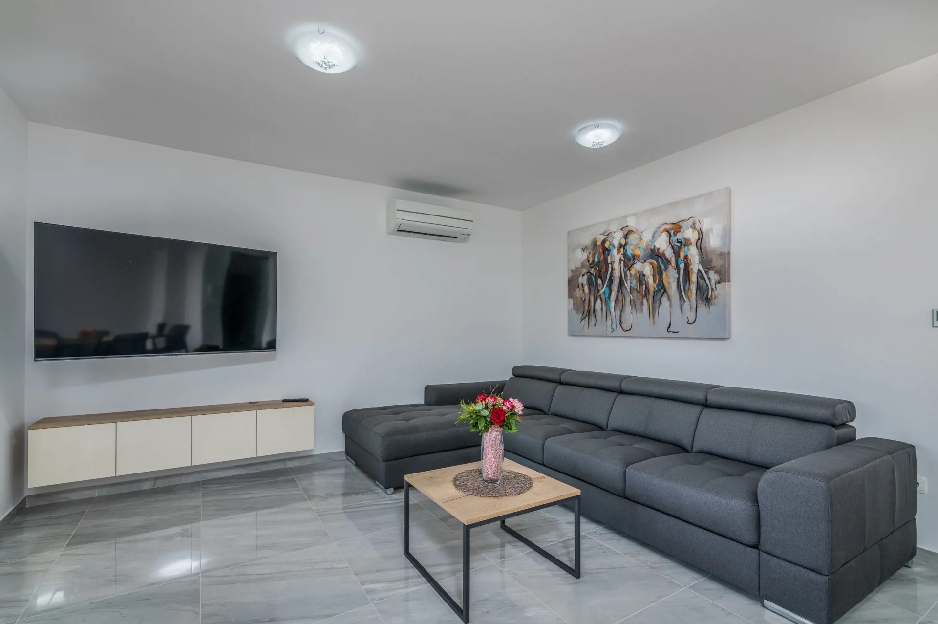 Two bedroom apartment with terrace and sea view Vantačići, Krk  A-d