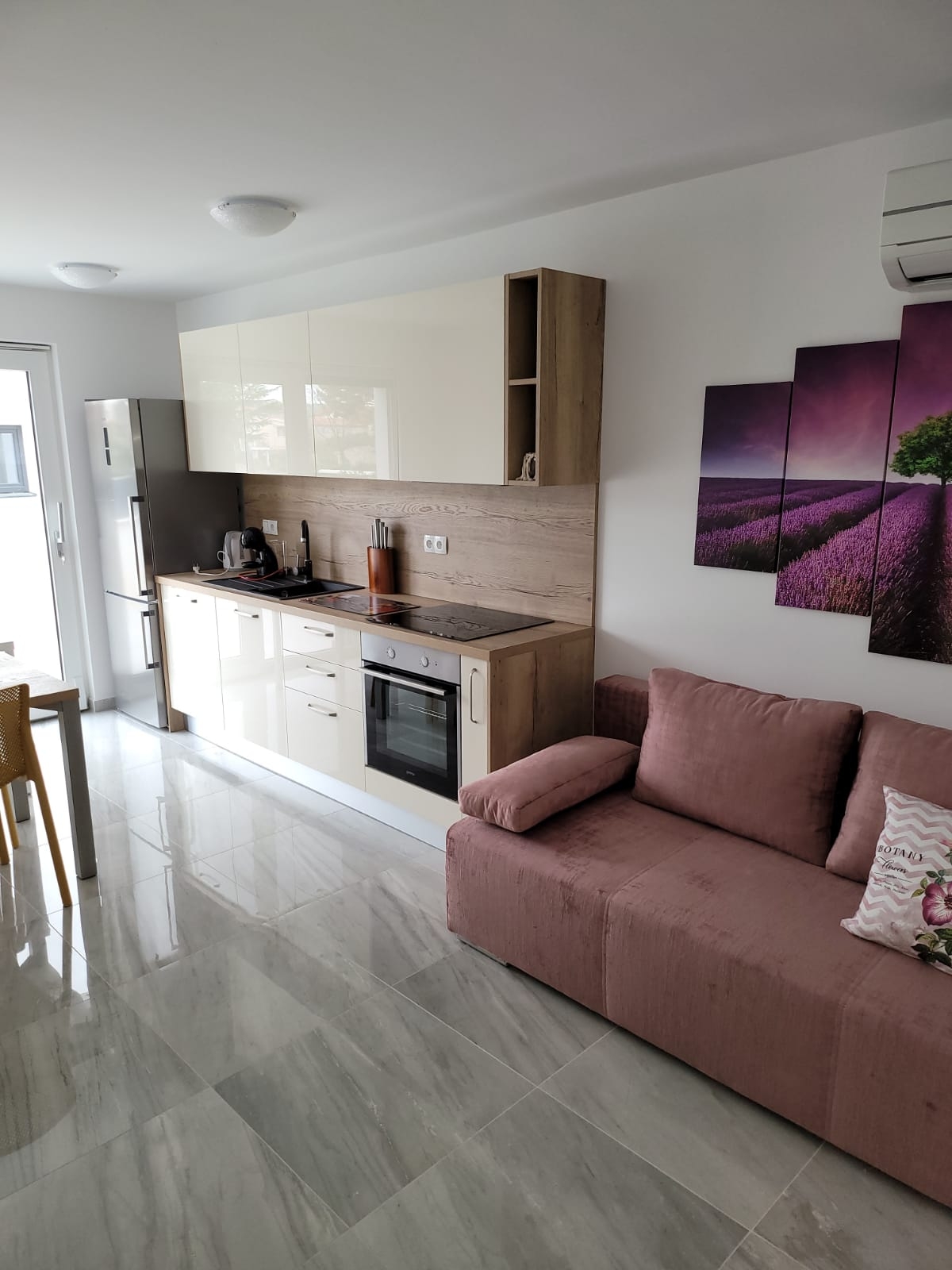 One bedroom apartment with terrace Vantačići, Krk  A-e