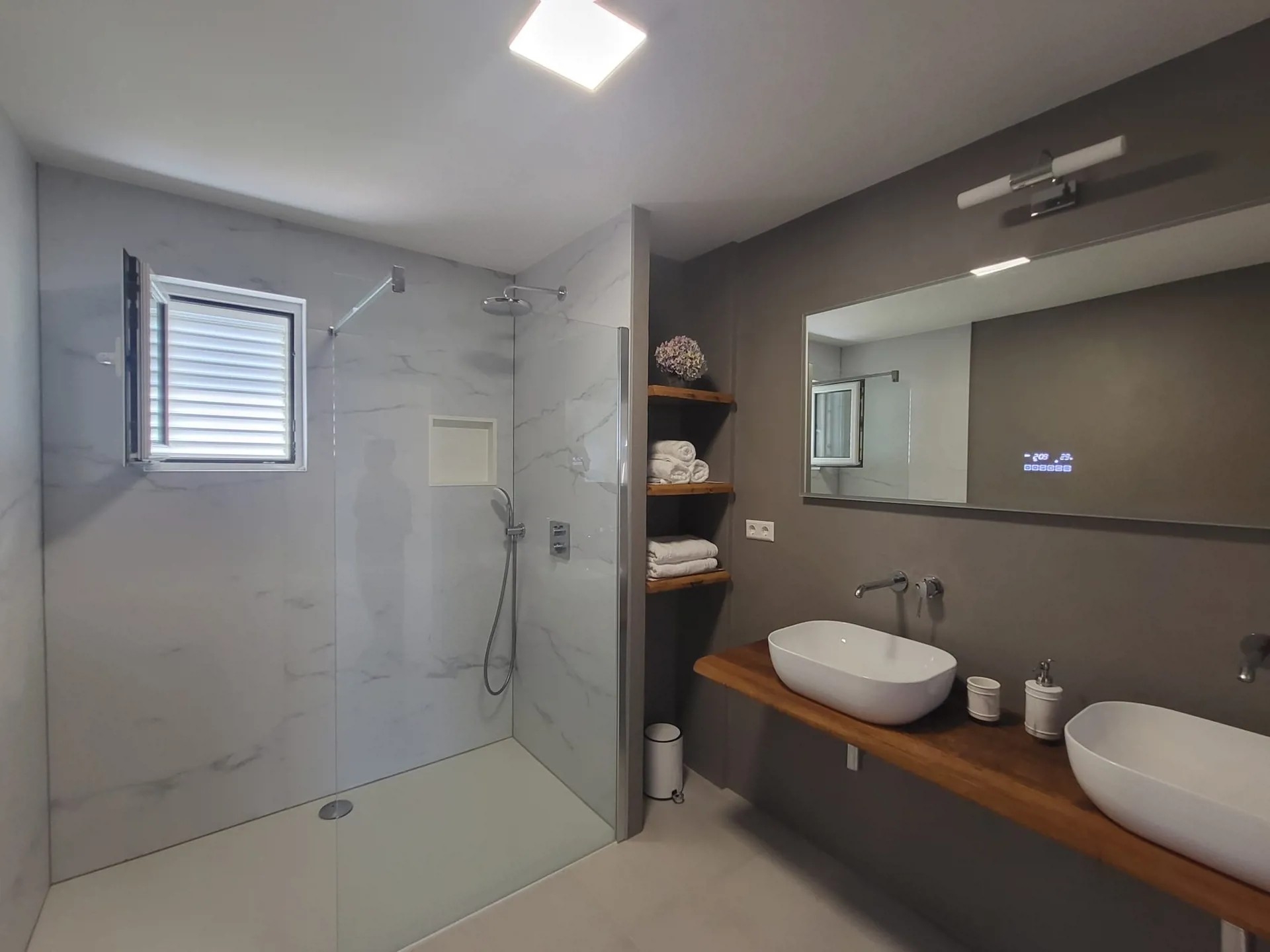 Two bedroom apartment with balcony Malinska, Krk  A-a