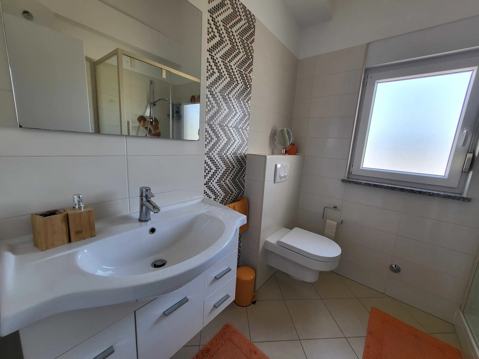 Two bedroom apartment with terrace and sea view Njivice, Krk  A-a