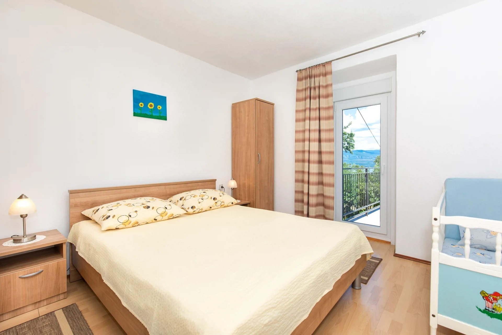Two bedroom apartment with terrace and sea view Risika, Krk  A-a