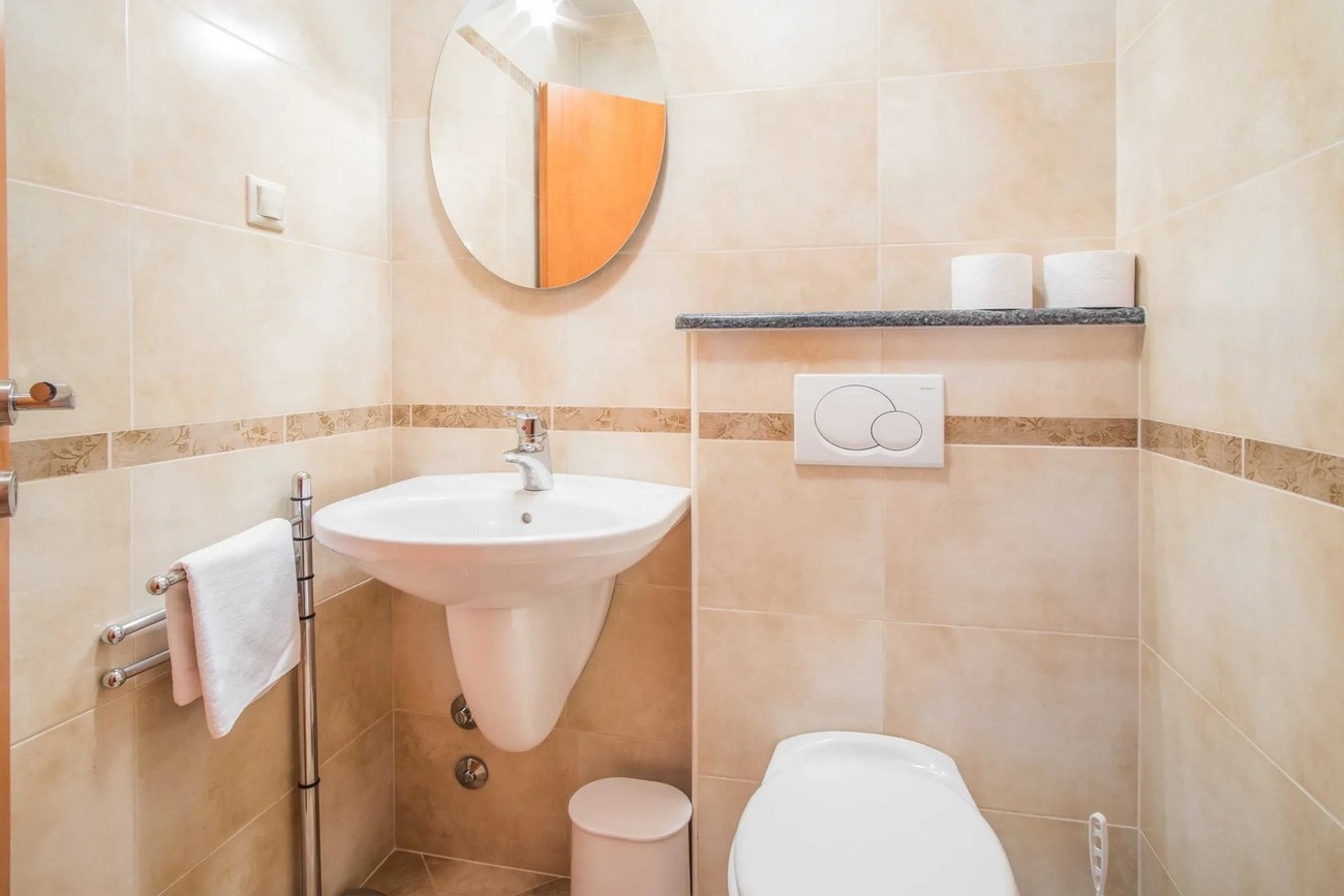 One bedroom apartment with balcony and sea view Vantačići, Krk  A-a