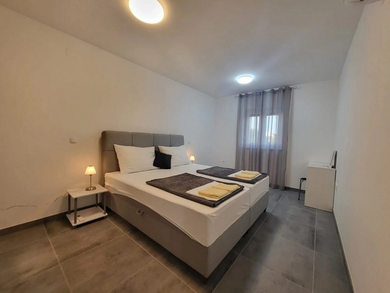 Three bedroom house with terrace Gabonjin, Krk  K