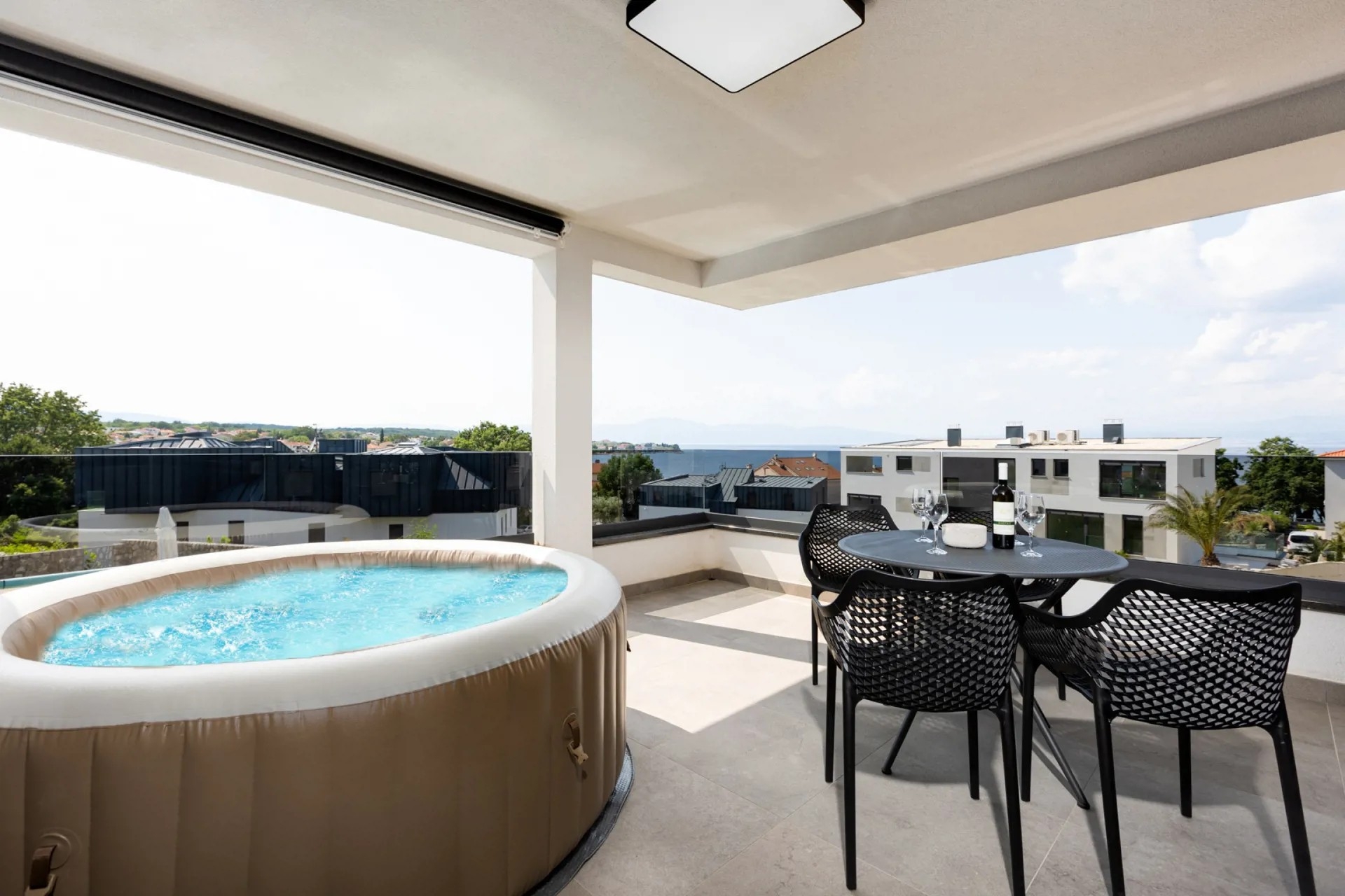 Two bedroom apartment with terrace Vantačići, Krk (A-21704-a) Two bedroom apartment with terrace Vantačići, Krk (A-21704-a)