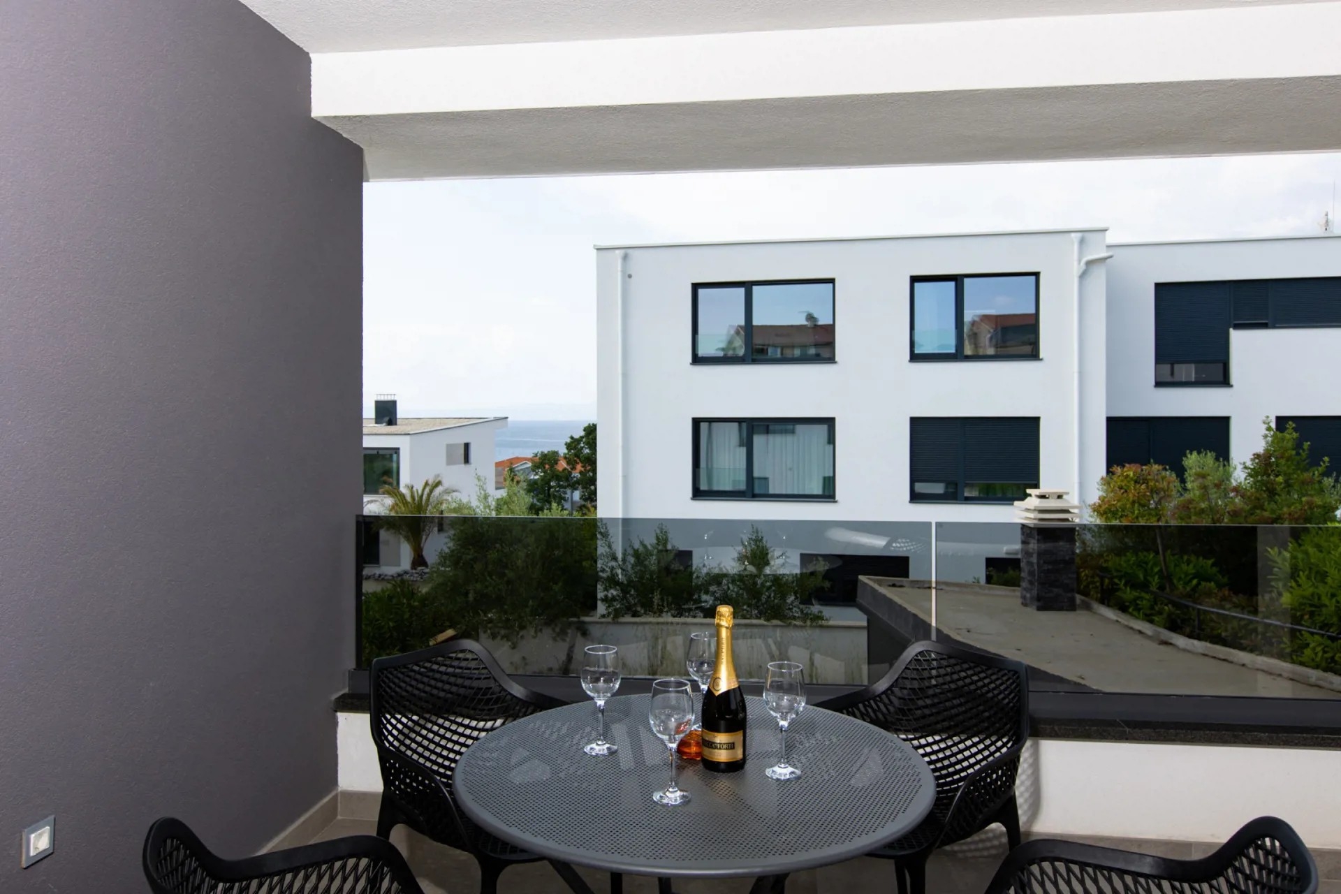 Two bedroom apartment with terrace Vantačići, Krk  A-b