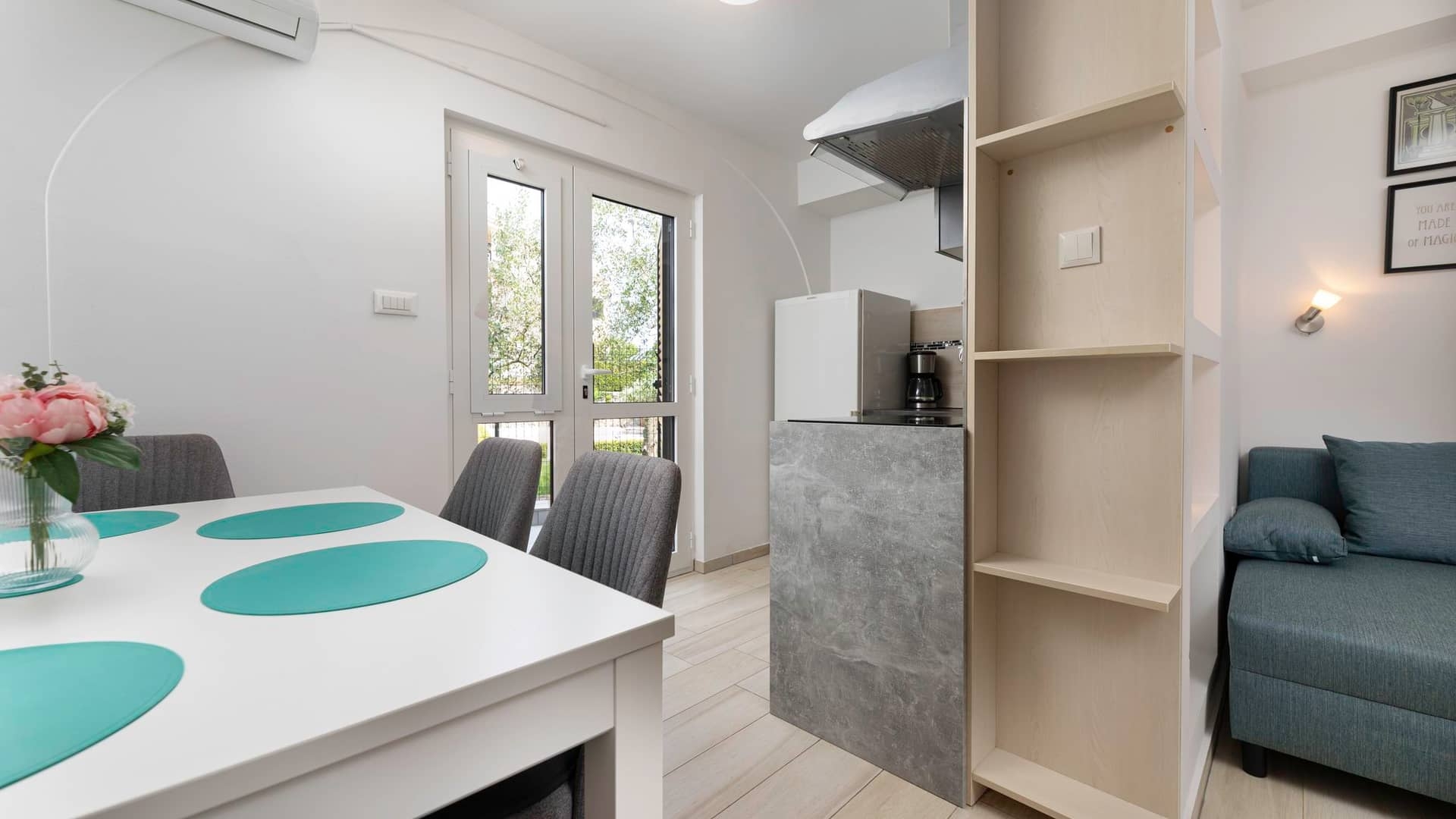 Two bedroom apartment near beach Vantačići, Krk  A-a
