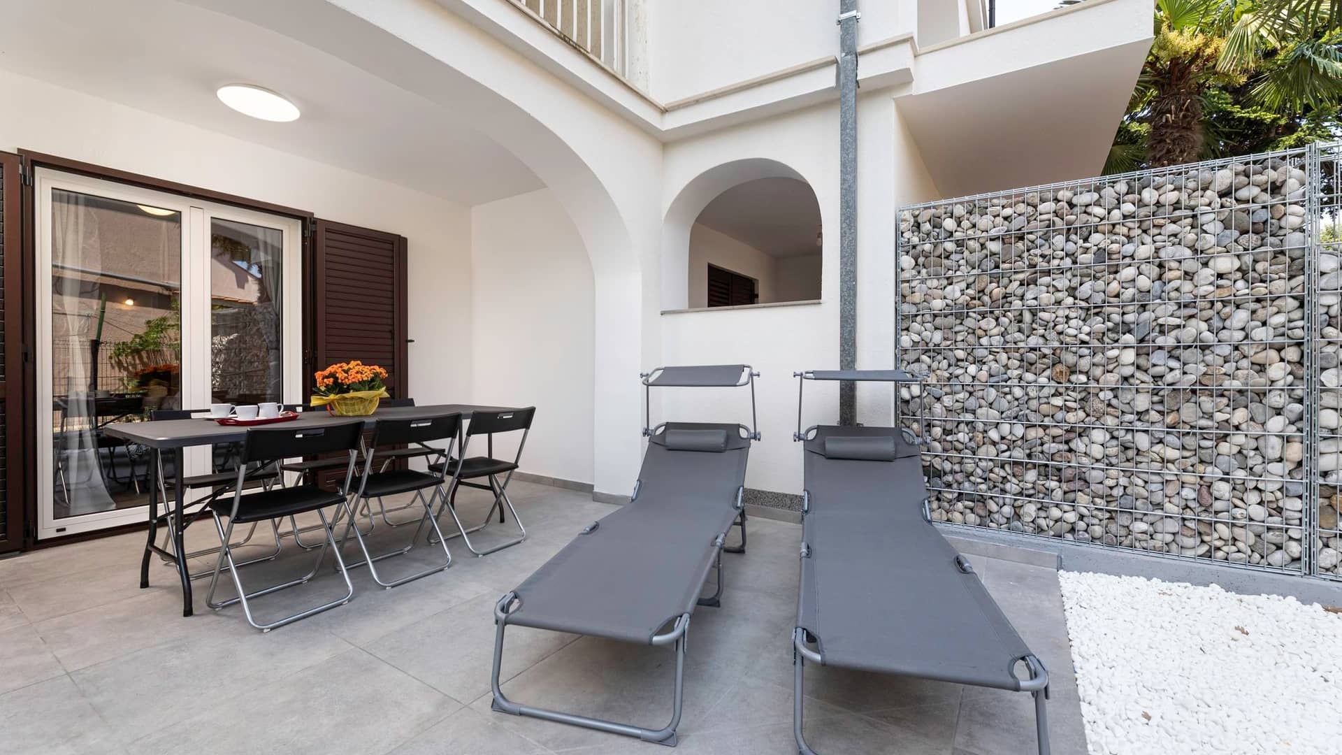 Two bedroom apartment near beach Vantačići, Krk  A-a