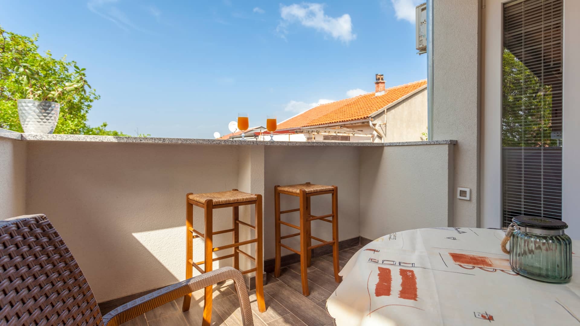 One bedroom apartment with balcony Njivice, Krk  A-a