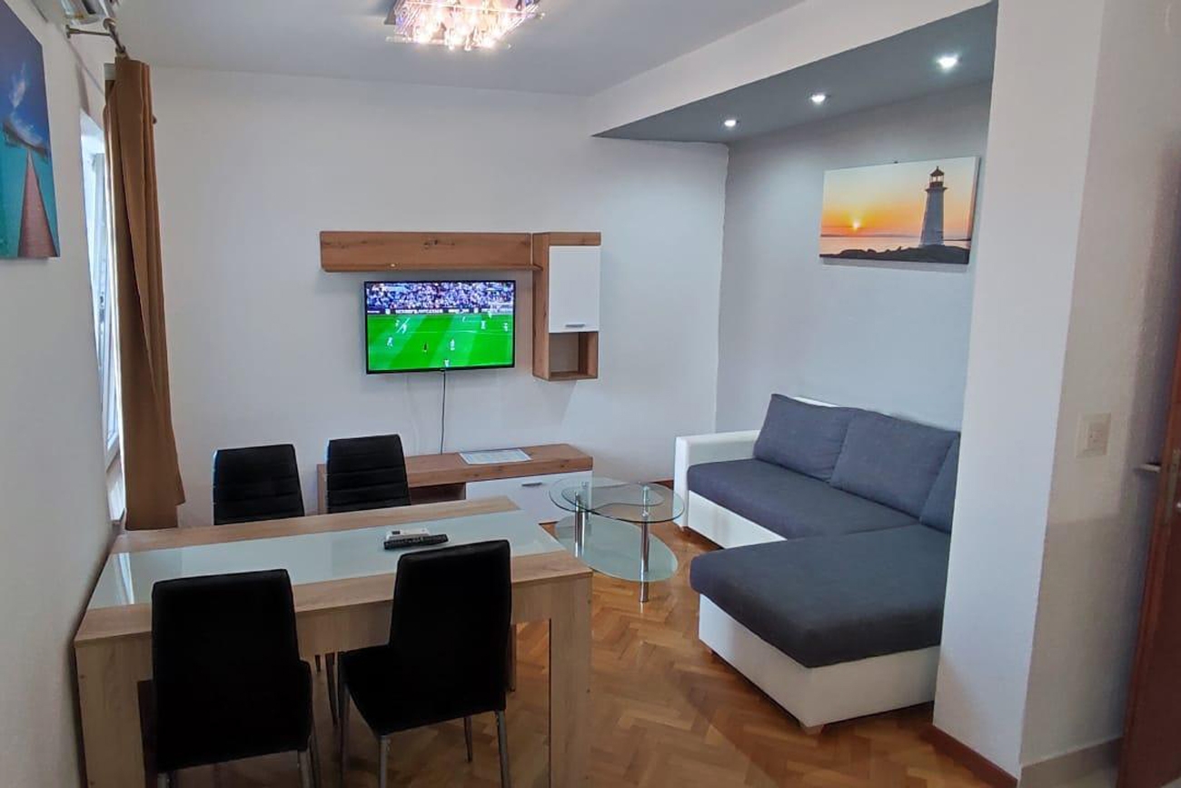 Three bedroom house with terrace and sea view Podstrana, Split (K-21718)