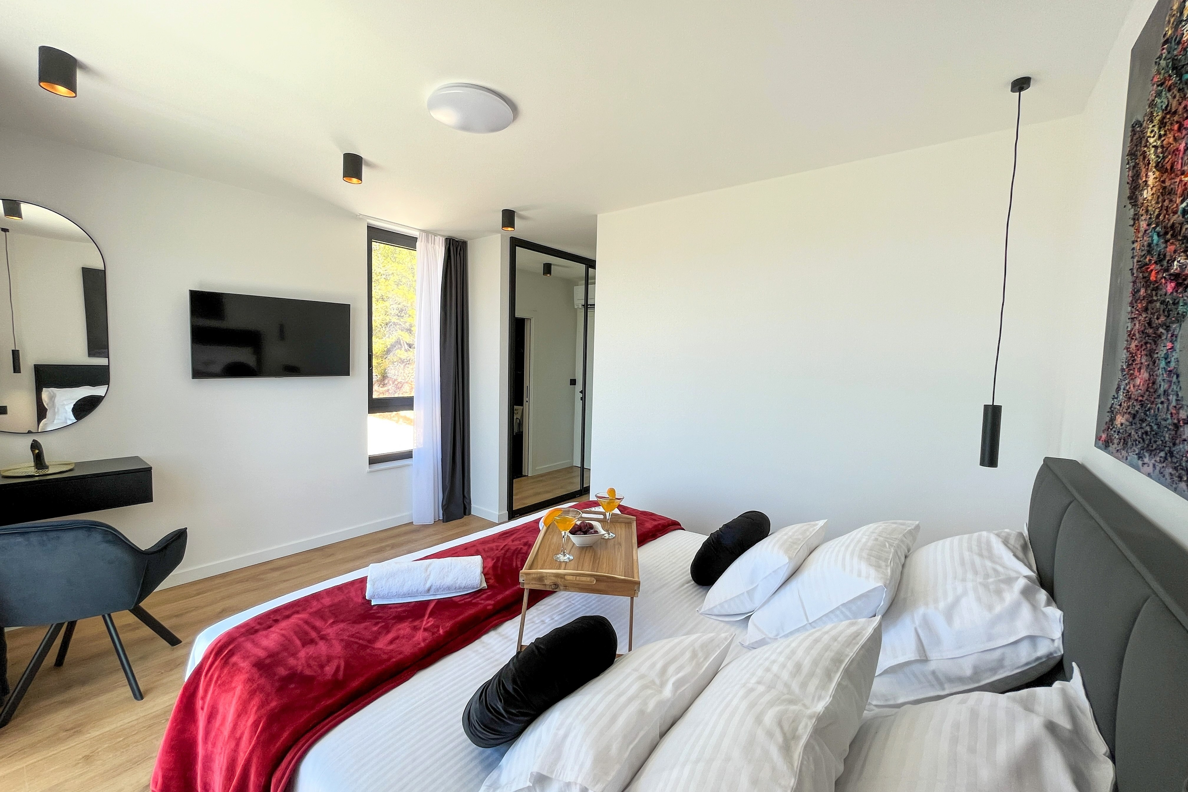Comfortable and spacious house with terrace Klis, Split  K