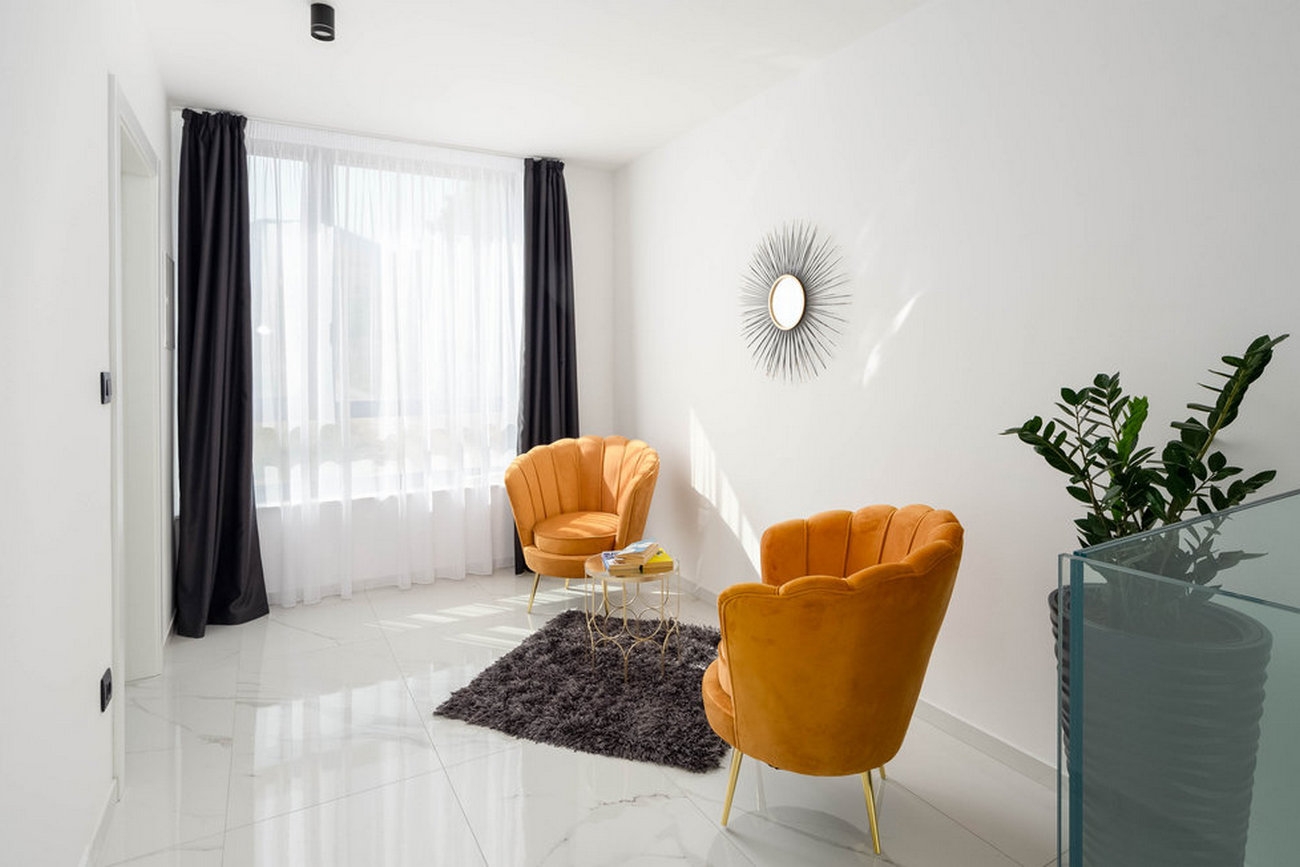Comfortable and spacious house with terrace Klis, Split  K