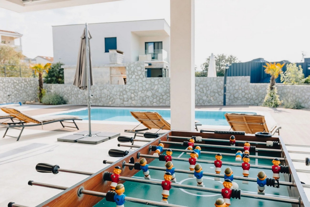 Four bedroom apartment with terrace Vantačići, Krk  A-a