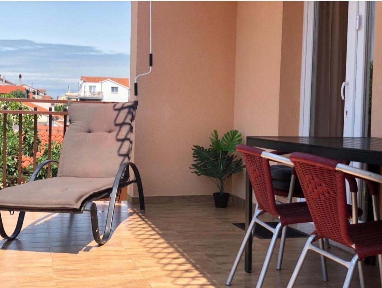 Two bedroom apartment with terrace Vodice (A-21743-a)
