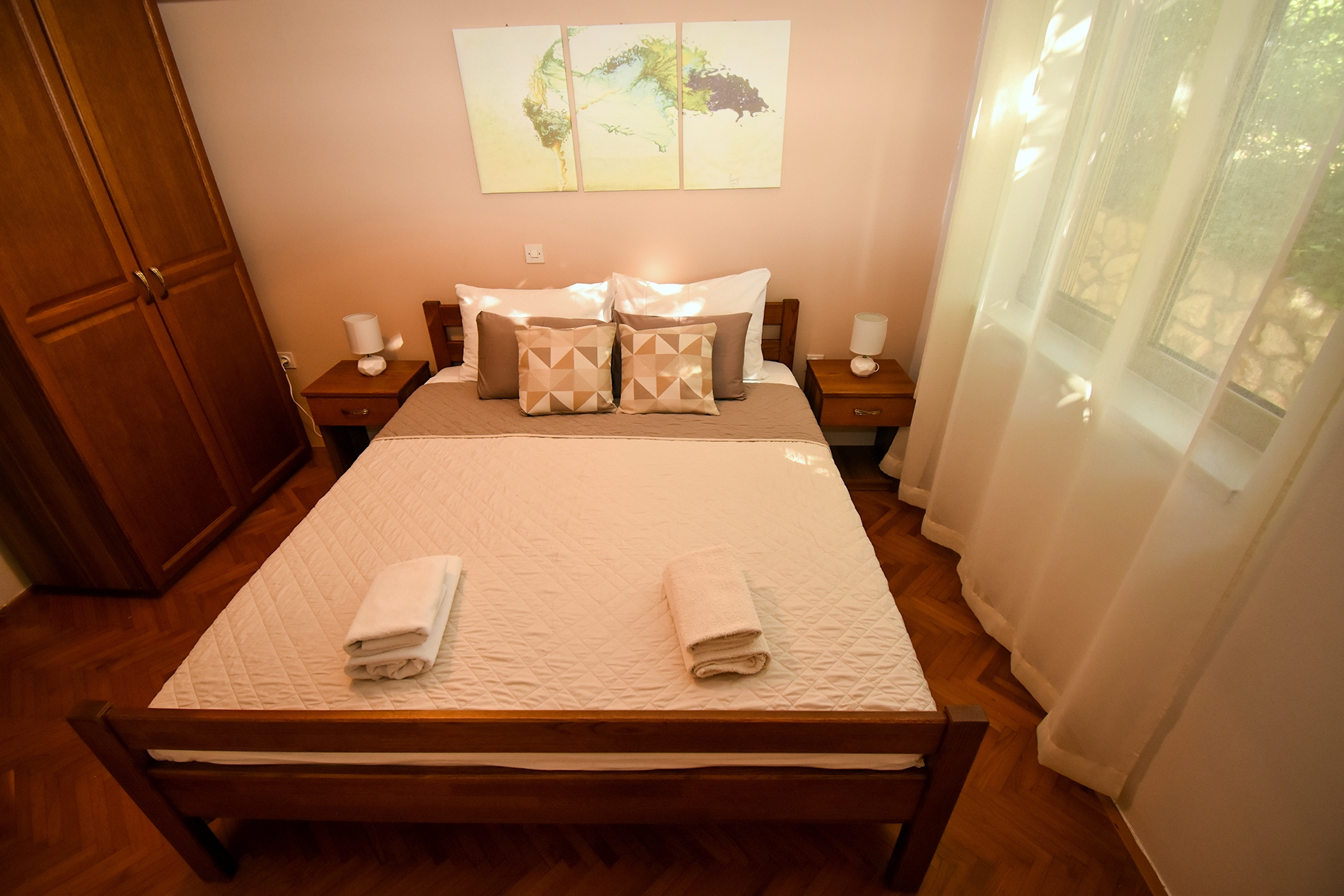 Three bedroom apartment with terrace Palit, Rab  A-a