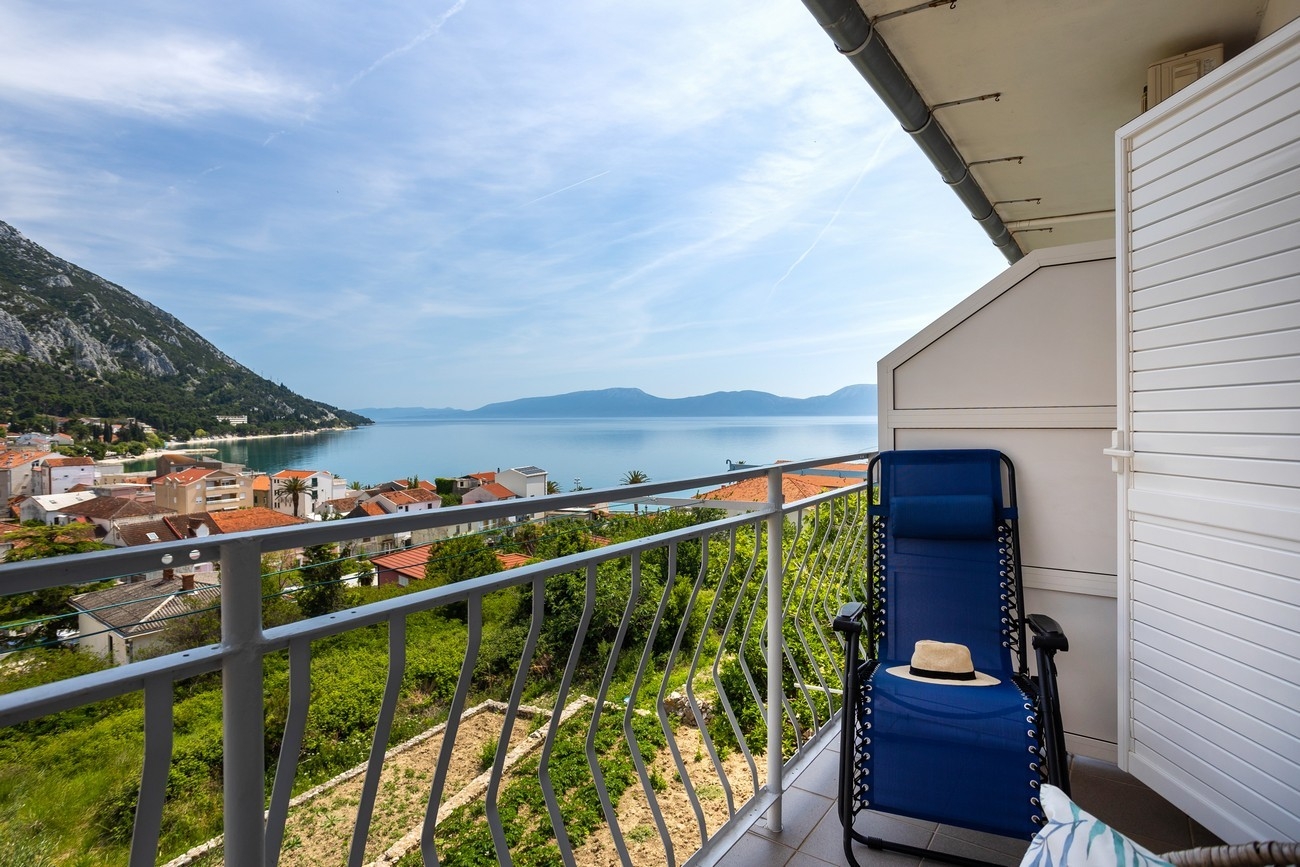 Studio flat with balcony and sea view Gradac, Makarska  AS-a