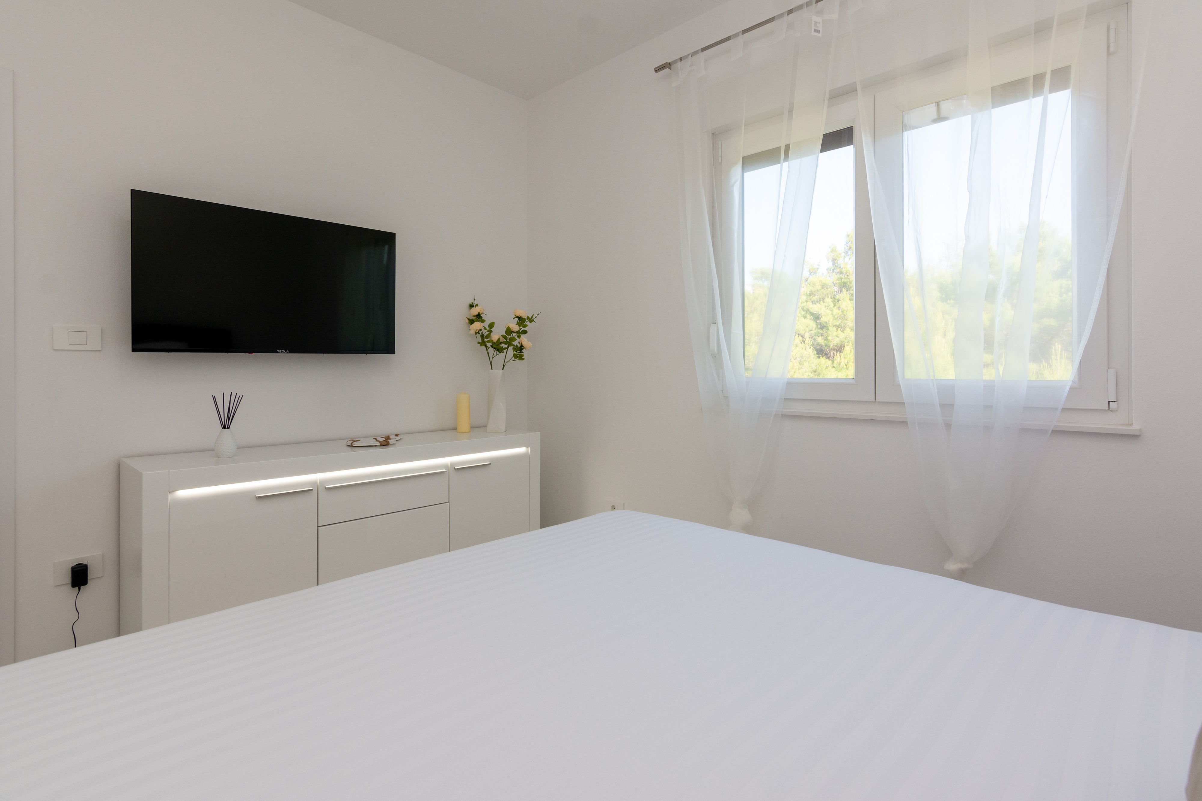 Two bedroom apartment with terrace and sea view Vir - Lozice, Vir  A-a