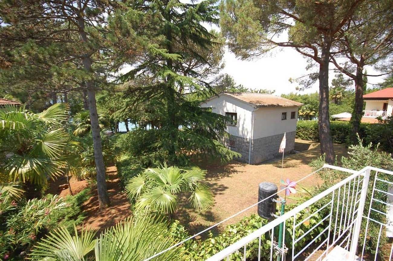 One bedroom apartment with terrace Njivice, Krk  A-a