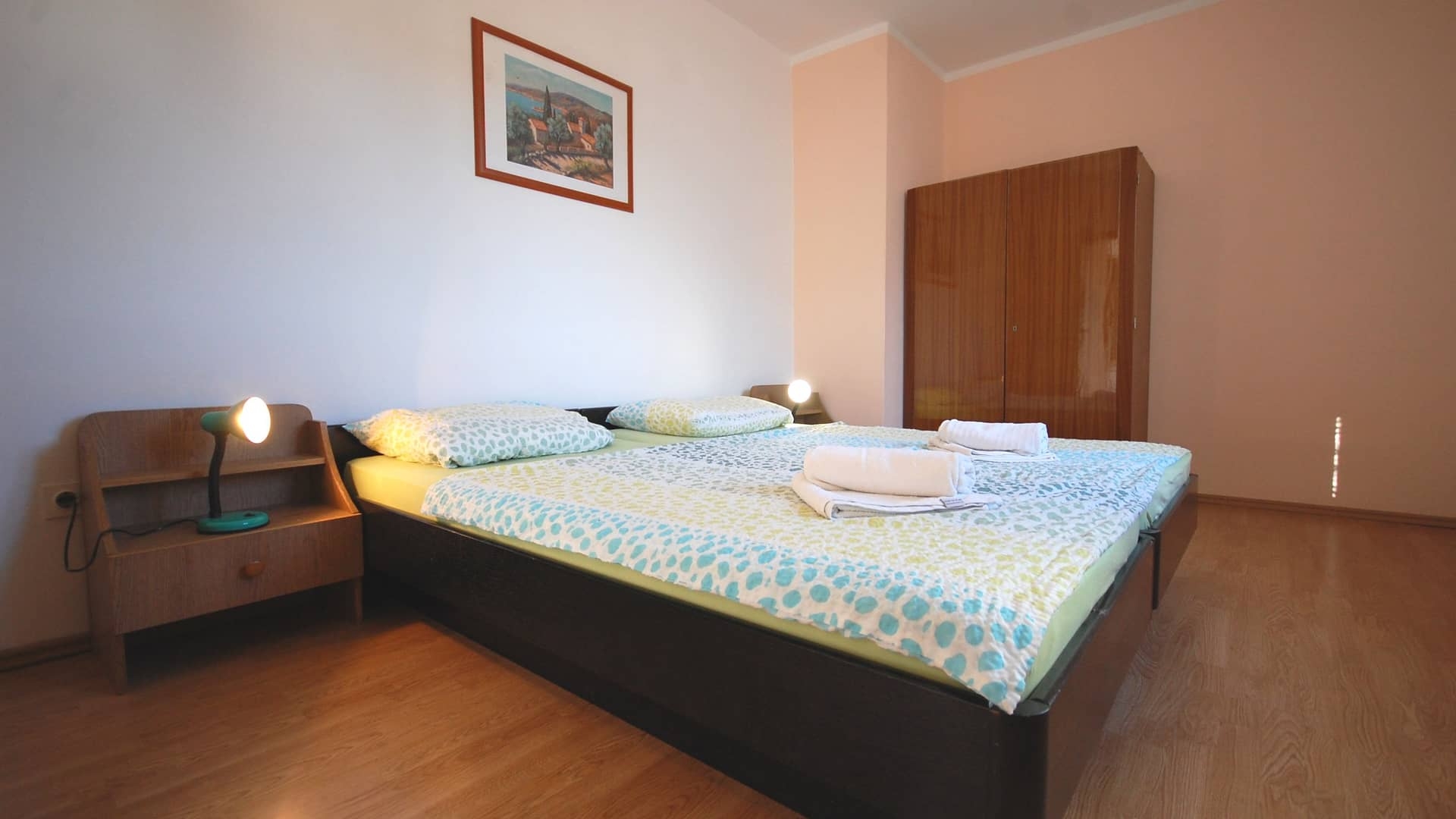 Two bedroom apartment with terrace and sea view Njivice, Krk (A-21762-d)