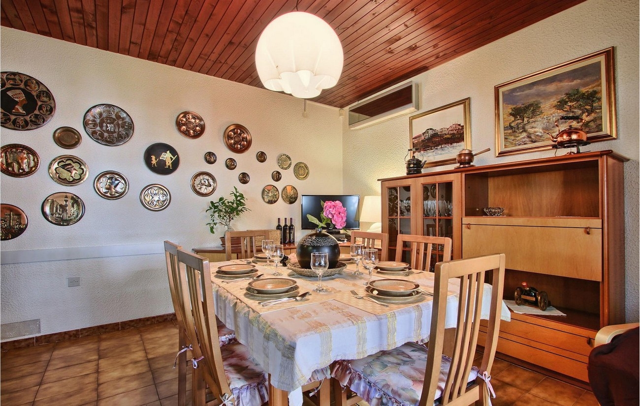 Four bedroom house with terrace and sea view Pješčana Uvala, Pula  K