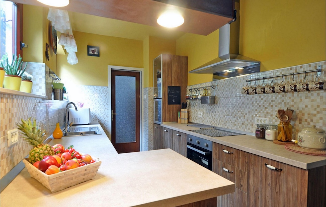 Four bedroom house with terrace and sea view Pješčana Uvala, Pula  K