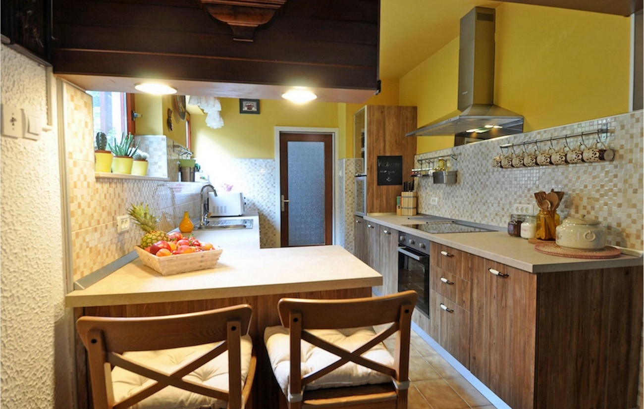 Four bedroom house with terrace and sea view Pješčana Uvala, Pula  K