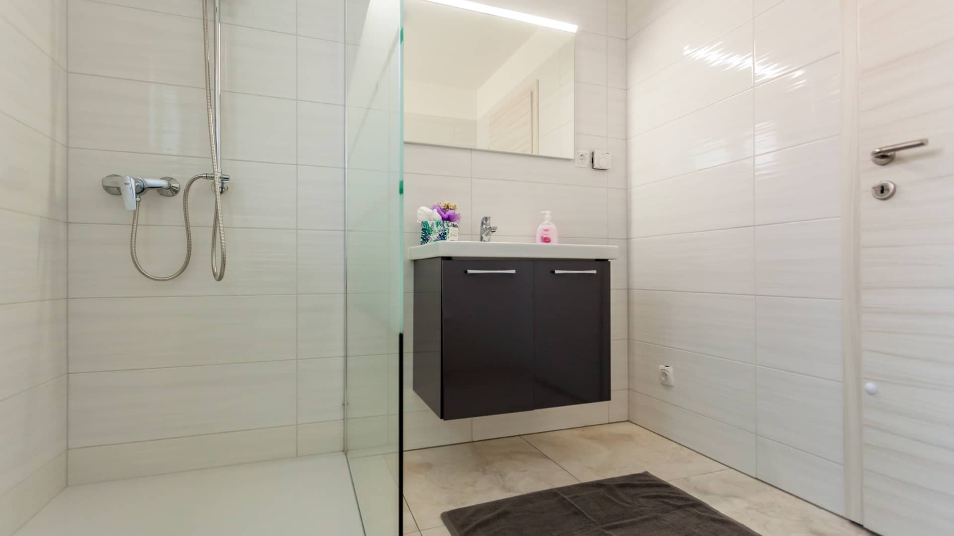 Three bedroom apartment with terrace Malinska, Krk  A-c