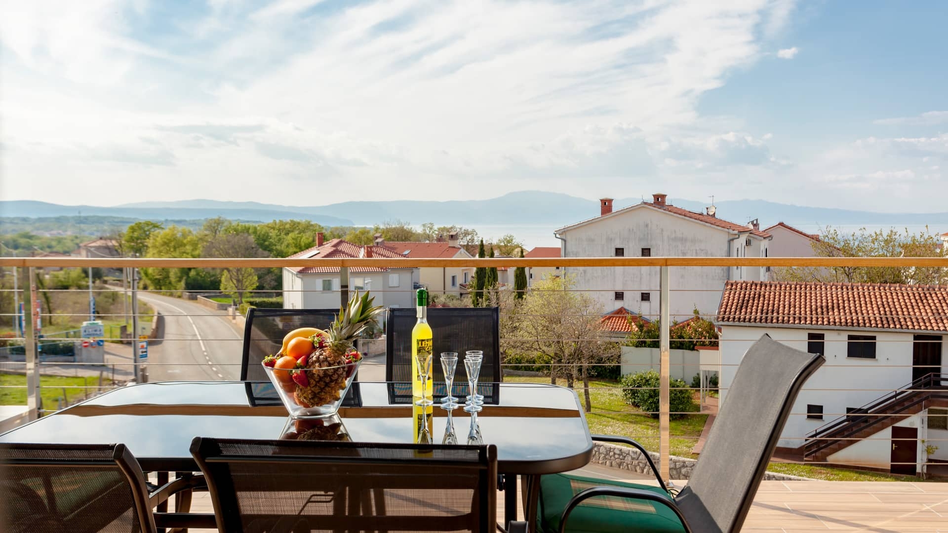 Three bedroom apartment with terrace Malinska, Krk  A-c