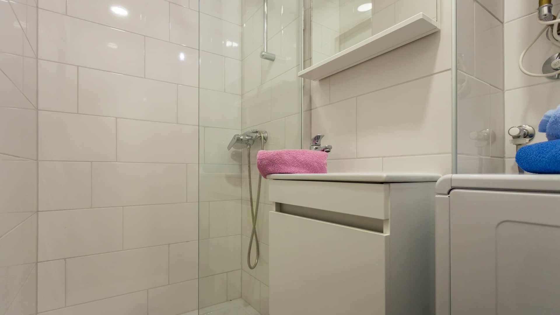 Three bedroom apartment with terrace Malinska, Krk  A-d