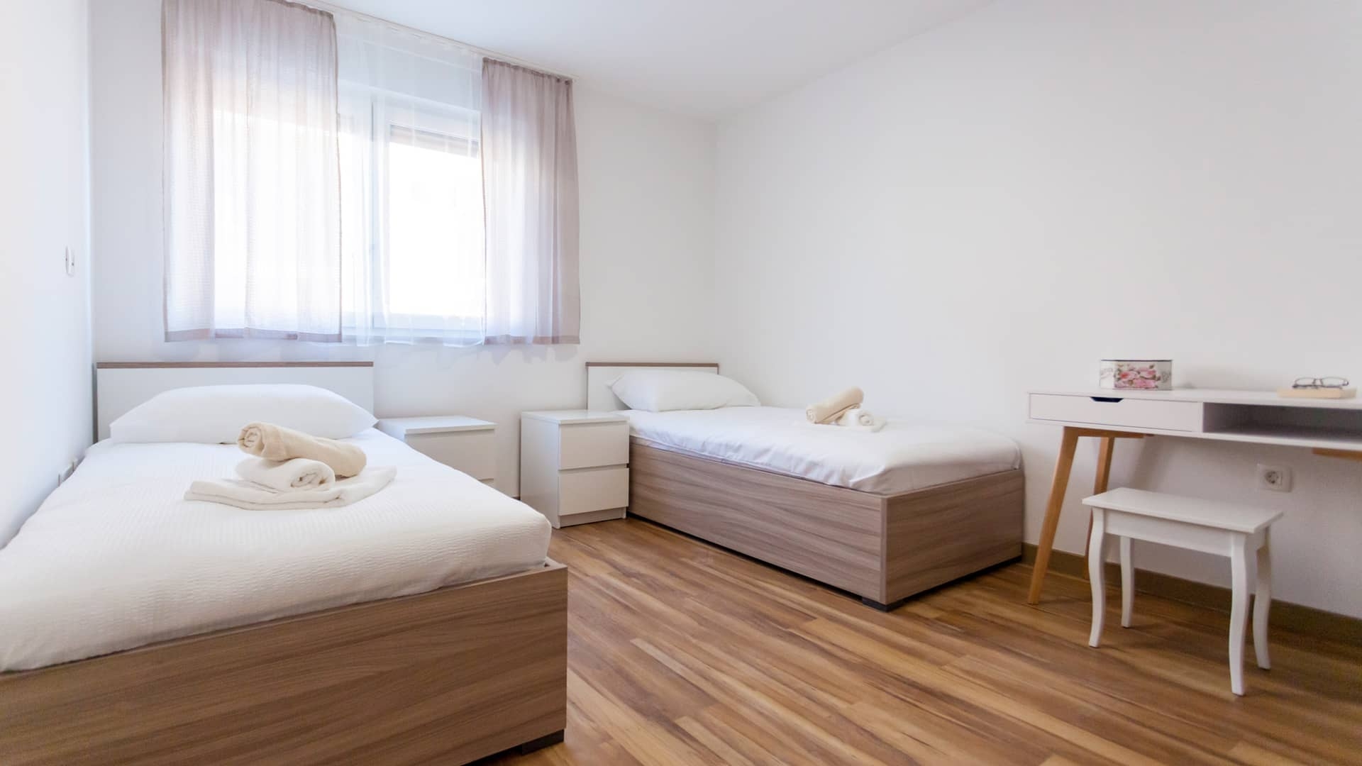 Three bedroom apartment with terrace Malinska, Krk  A-d
