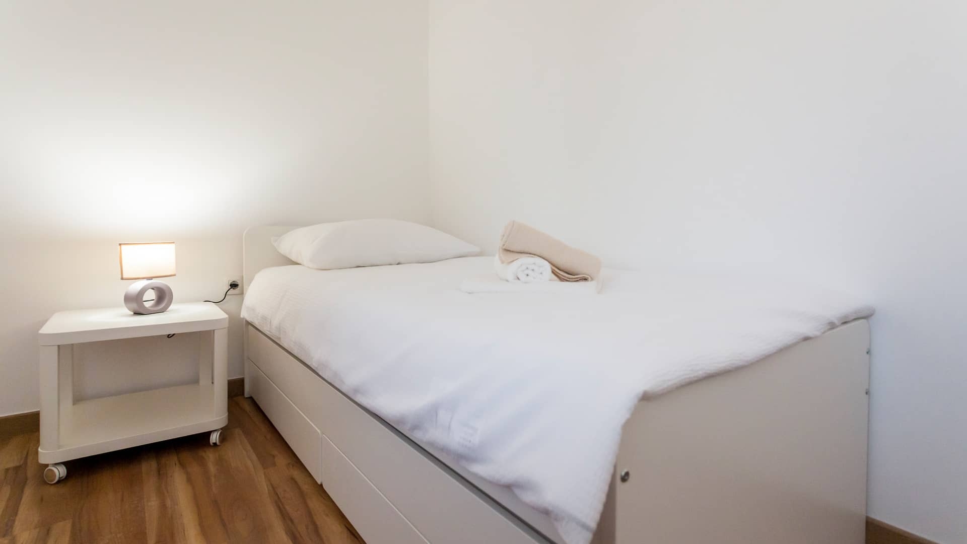 Three bedroom apartment with terrace Malinska, Krk  A-d