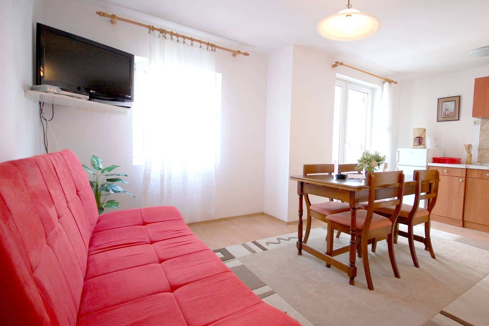 One bedroom apartment with balcony Njivice, Krk (A-21773-a) One bedroom apartment with balcony Njivice, Krk (A-21773-a)