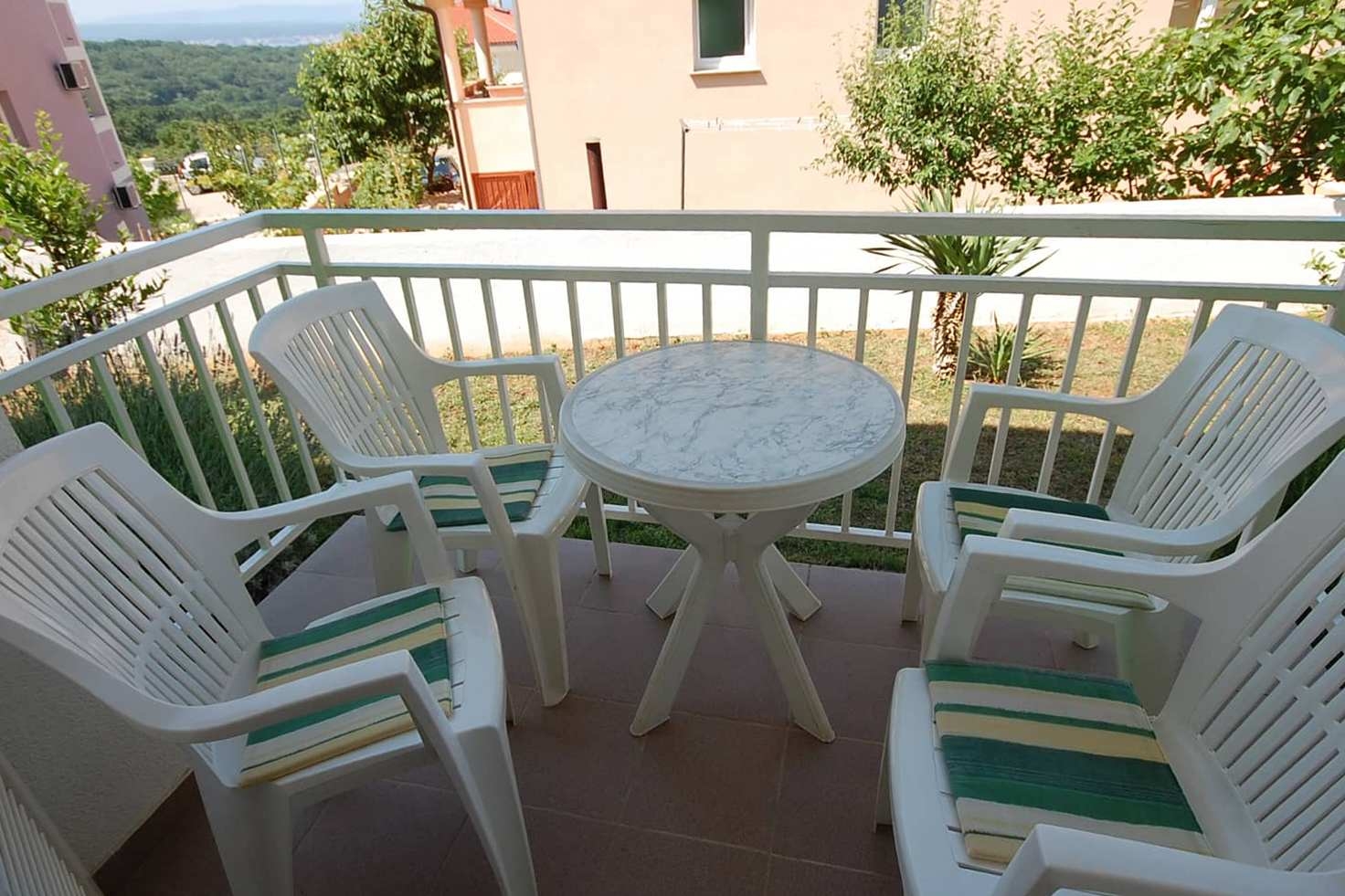 Two bedroom apartment with balcony Njivice, Krk  A-b