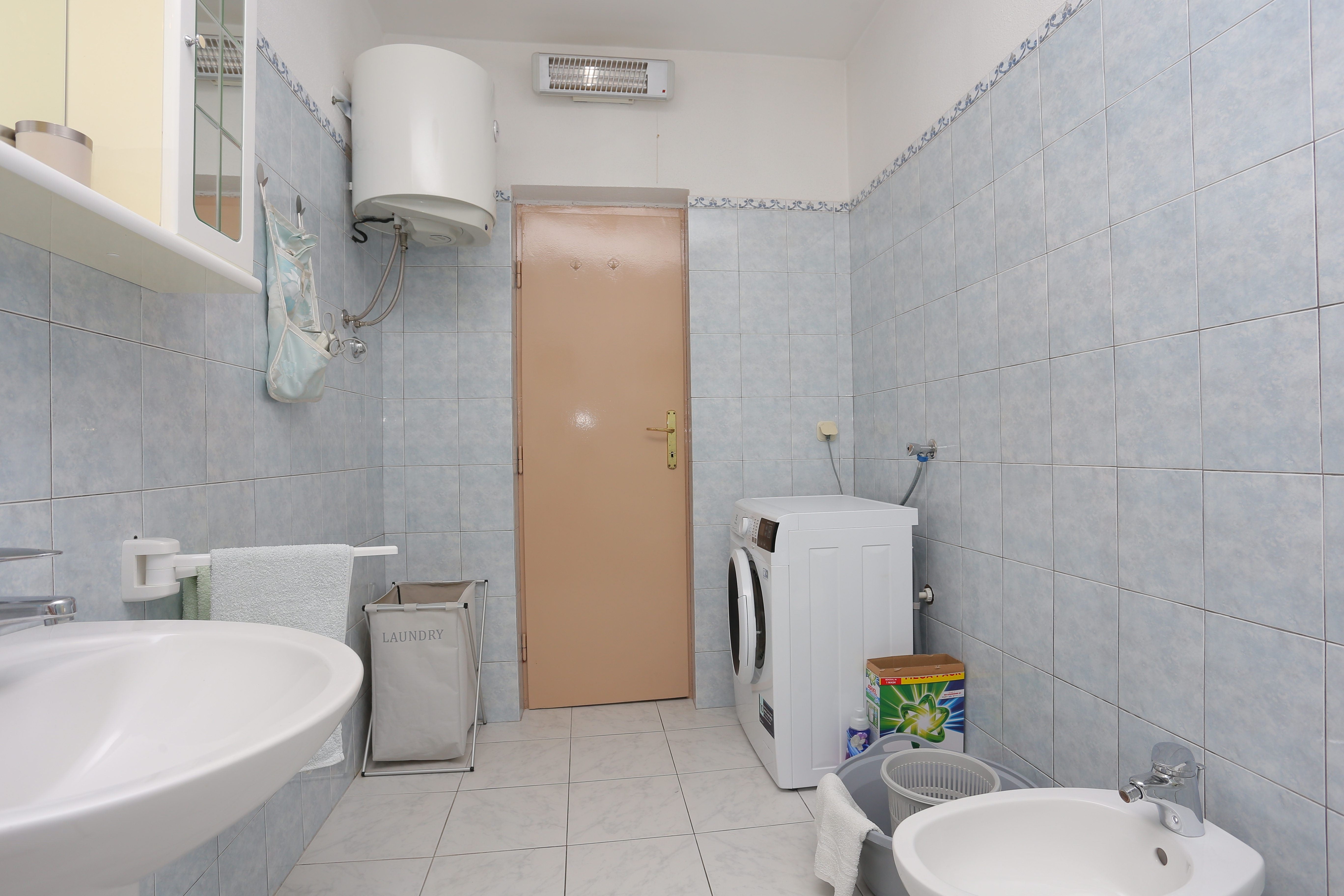 One bedroom apartment with terrace Baška Voda, Makarska  A-a