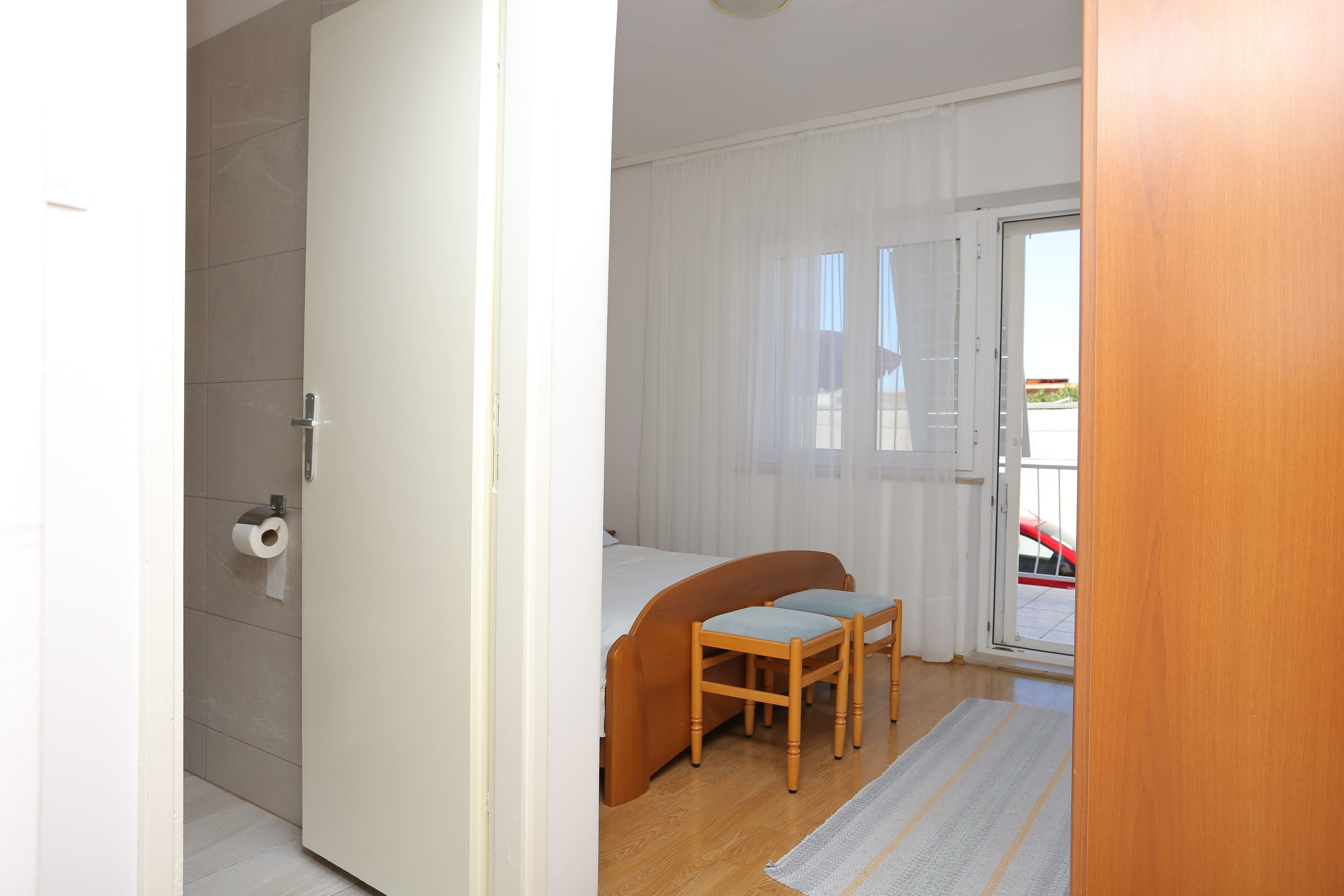 One bedroom apartment with terrace Baška Voda, Makarska  A-a