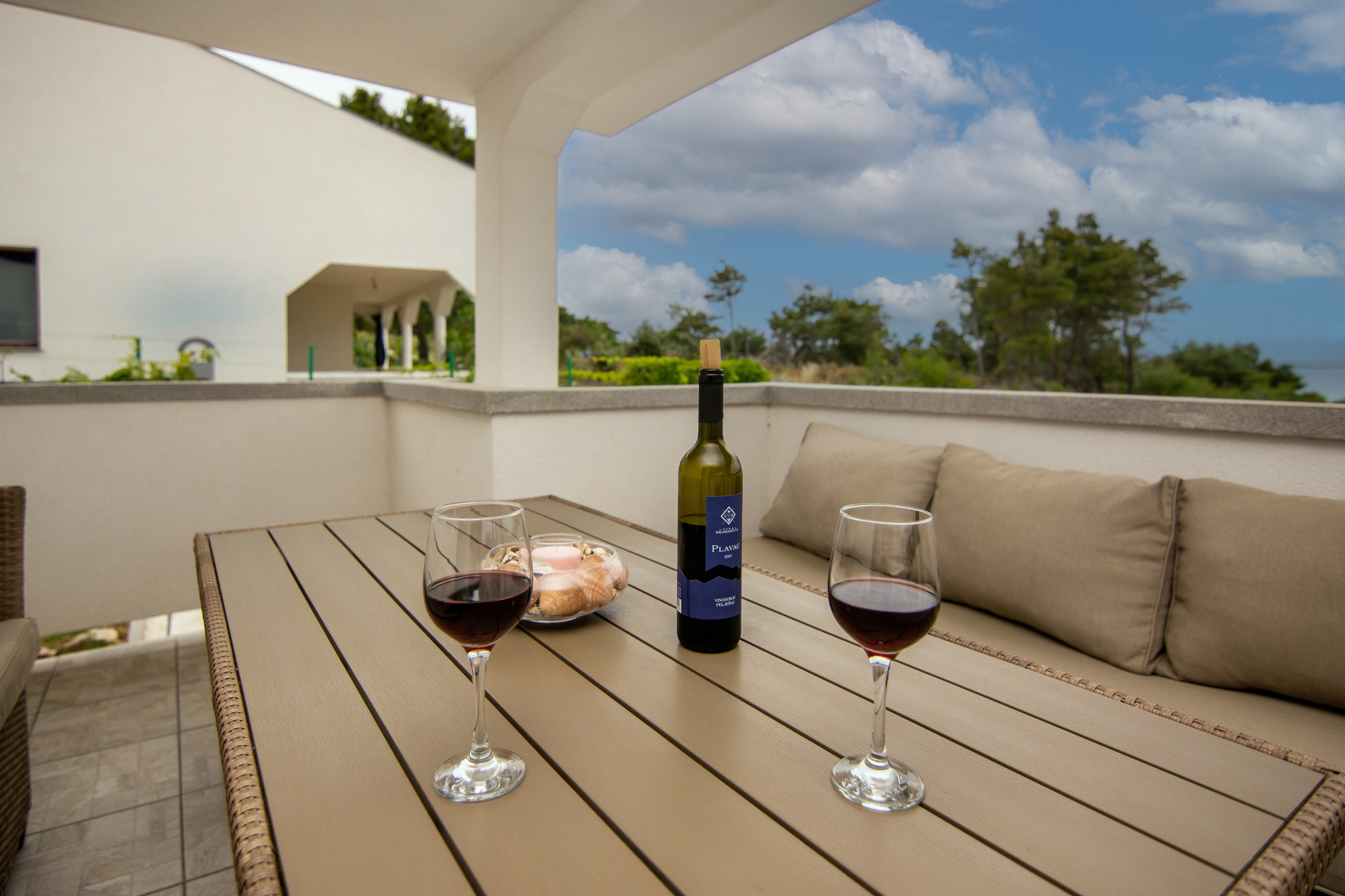 Two bedroom apartment with terrace Vir - Lozice, Vir  A-a