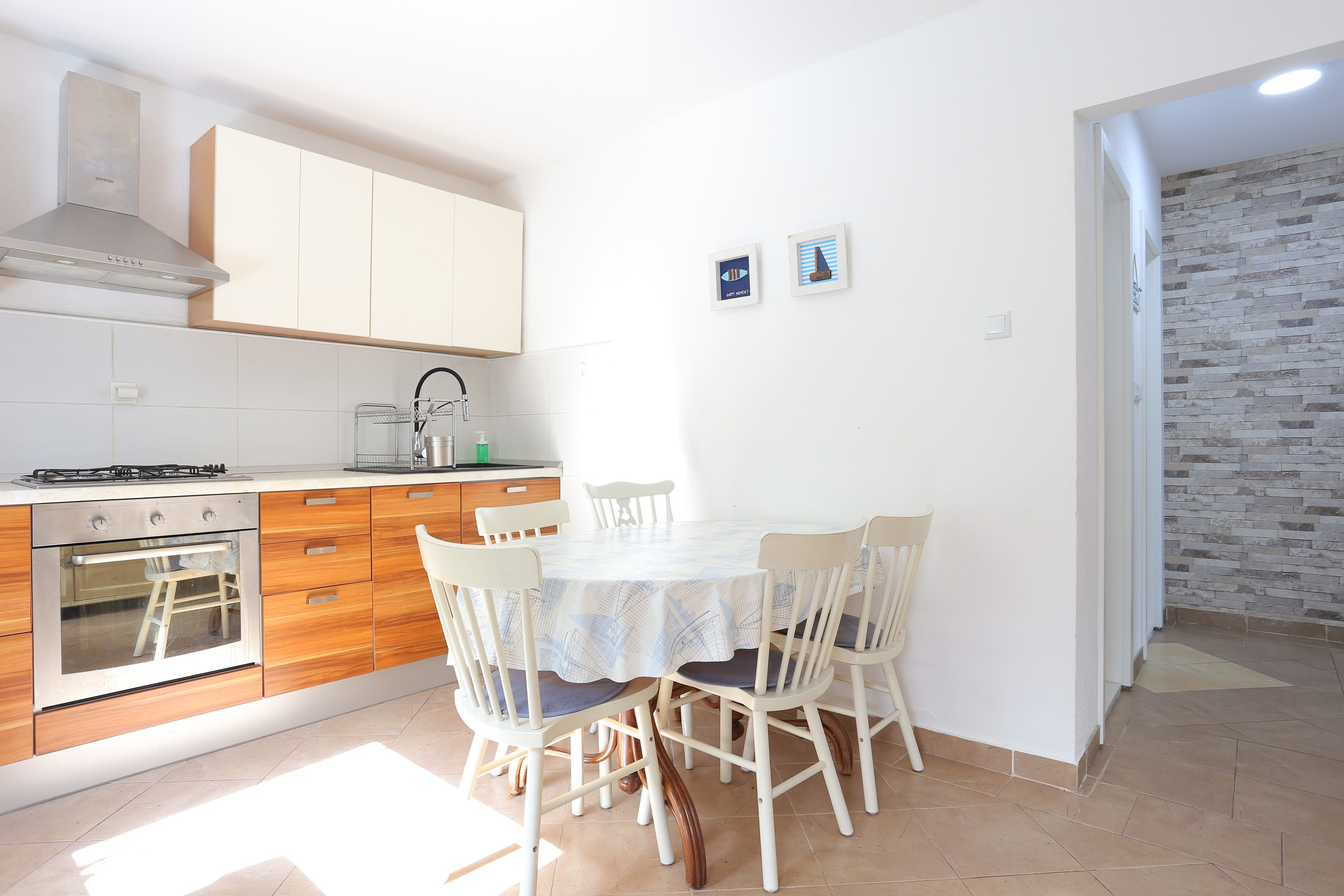 Two bedroom apartment near beach Živogošće - Mala Duba, Makarska (A-21781-a)