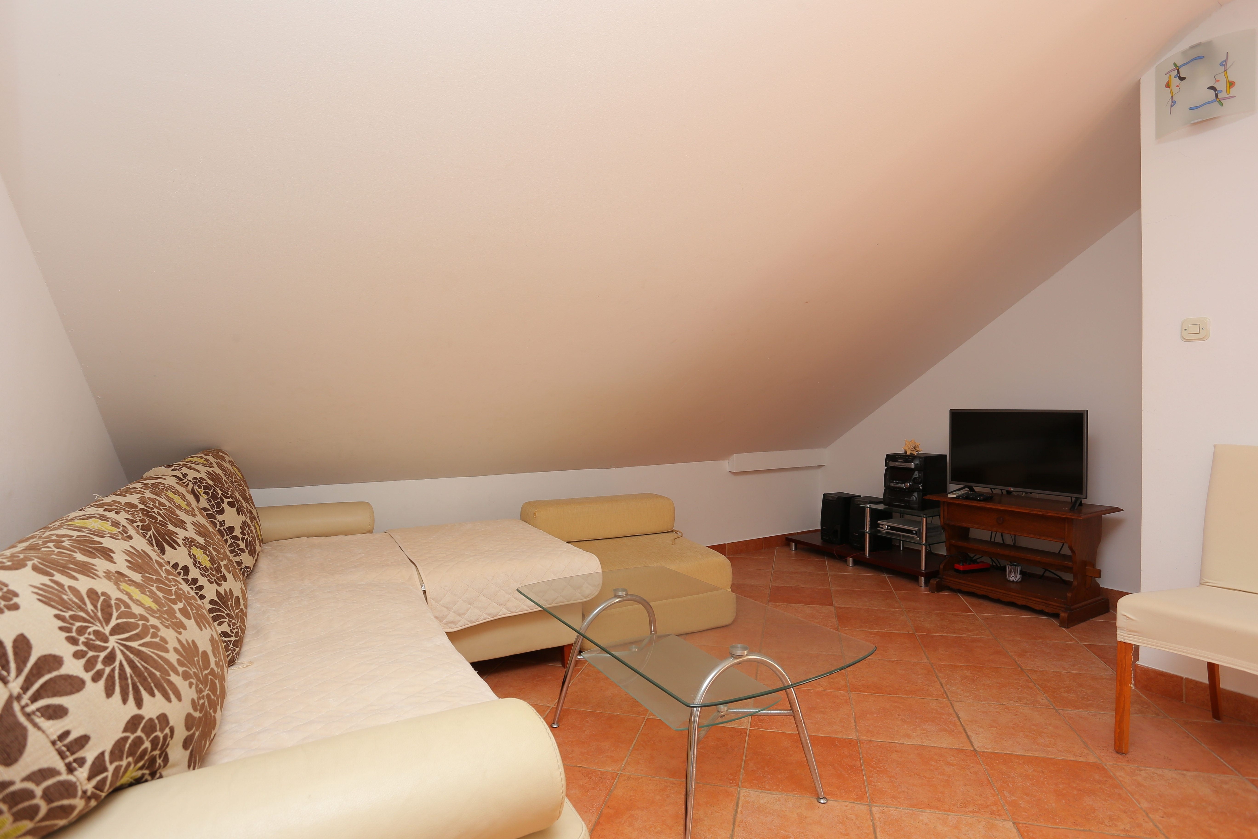 Two bedroom apartment near beach Živogošće - Mala Duba, Makarska (A-21781-d)