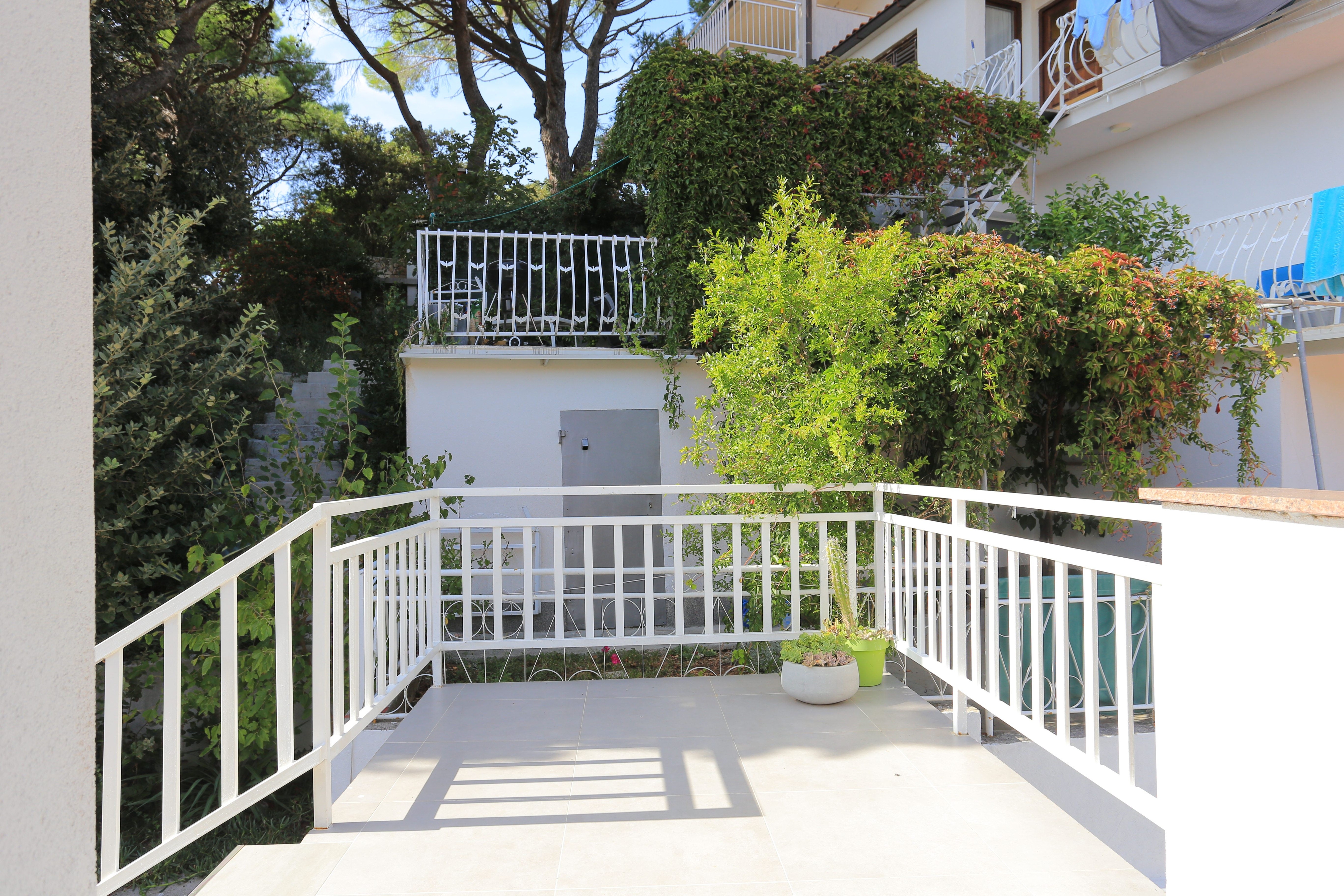 Two bedroom apartment near beach Živogošće - Mala Duba, Makarska  A-d