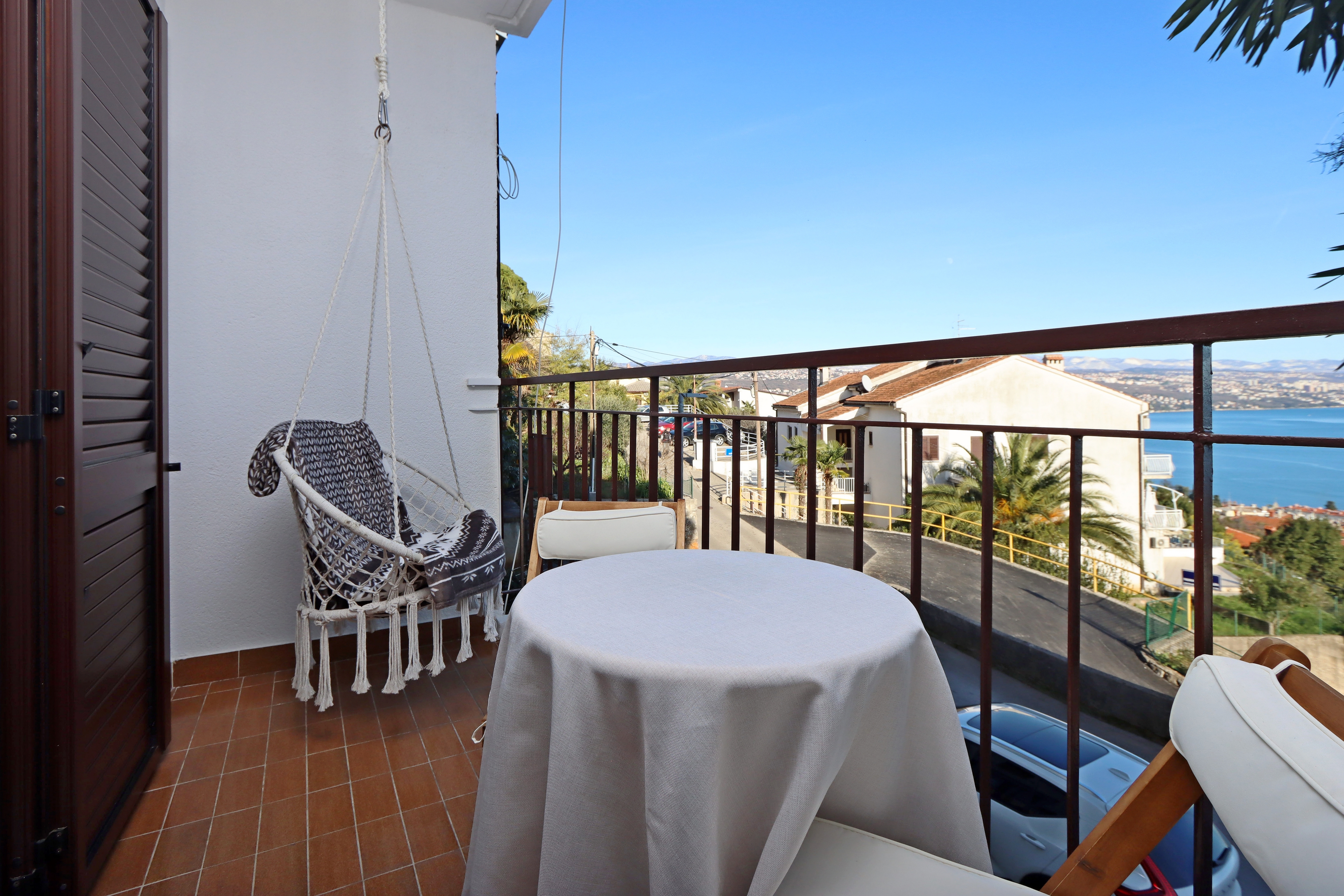 One bedroom apartment with balcony and sea view Opatija  A-a