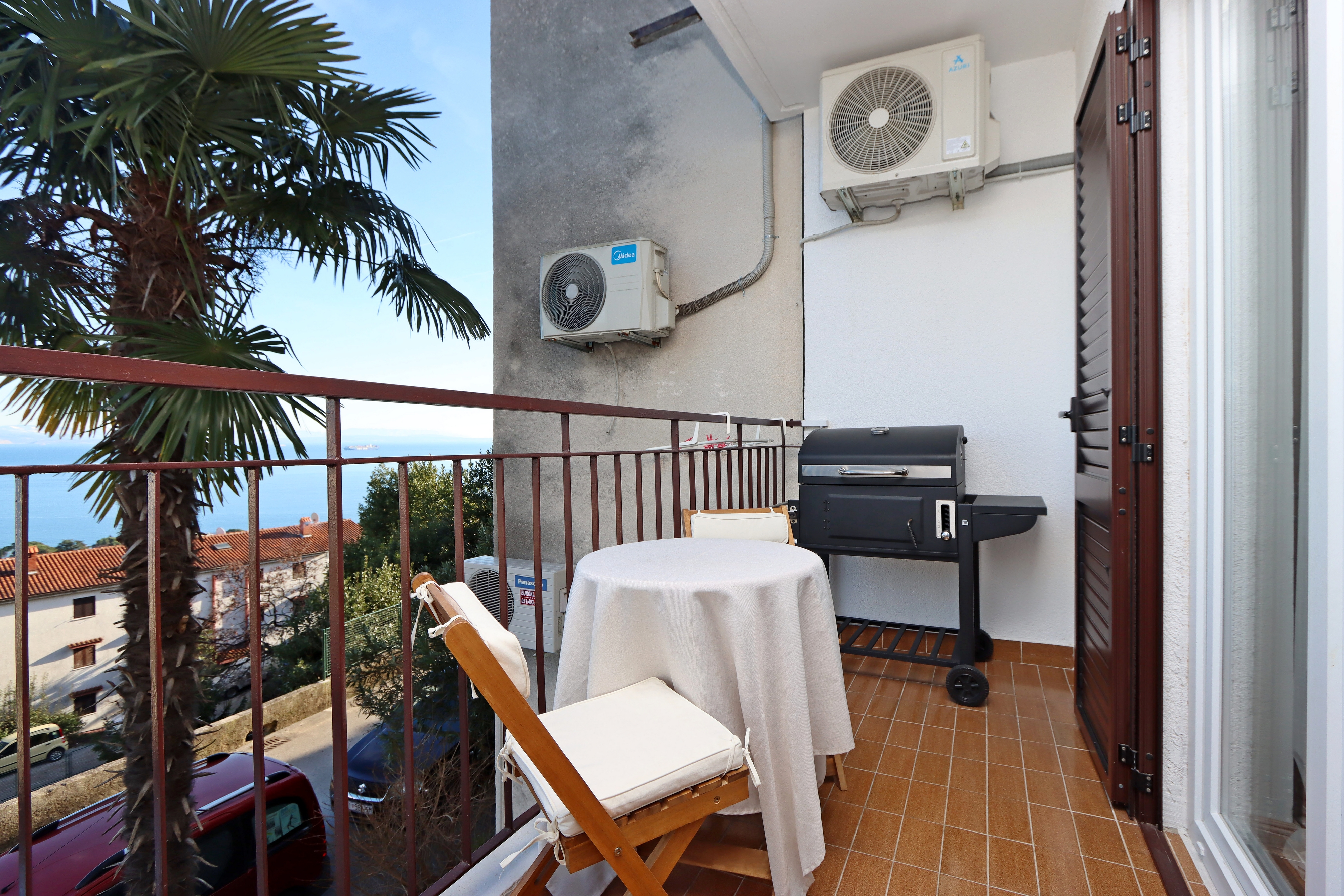 One bedroom apartment with balcony and sea view Opatija  A-a