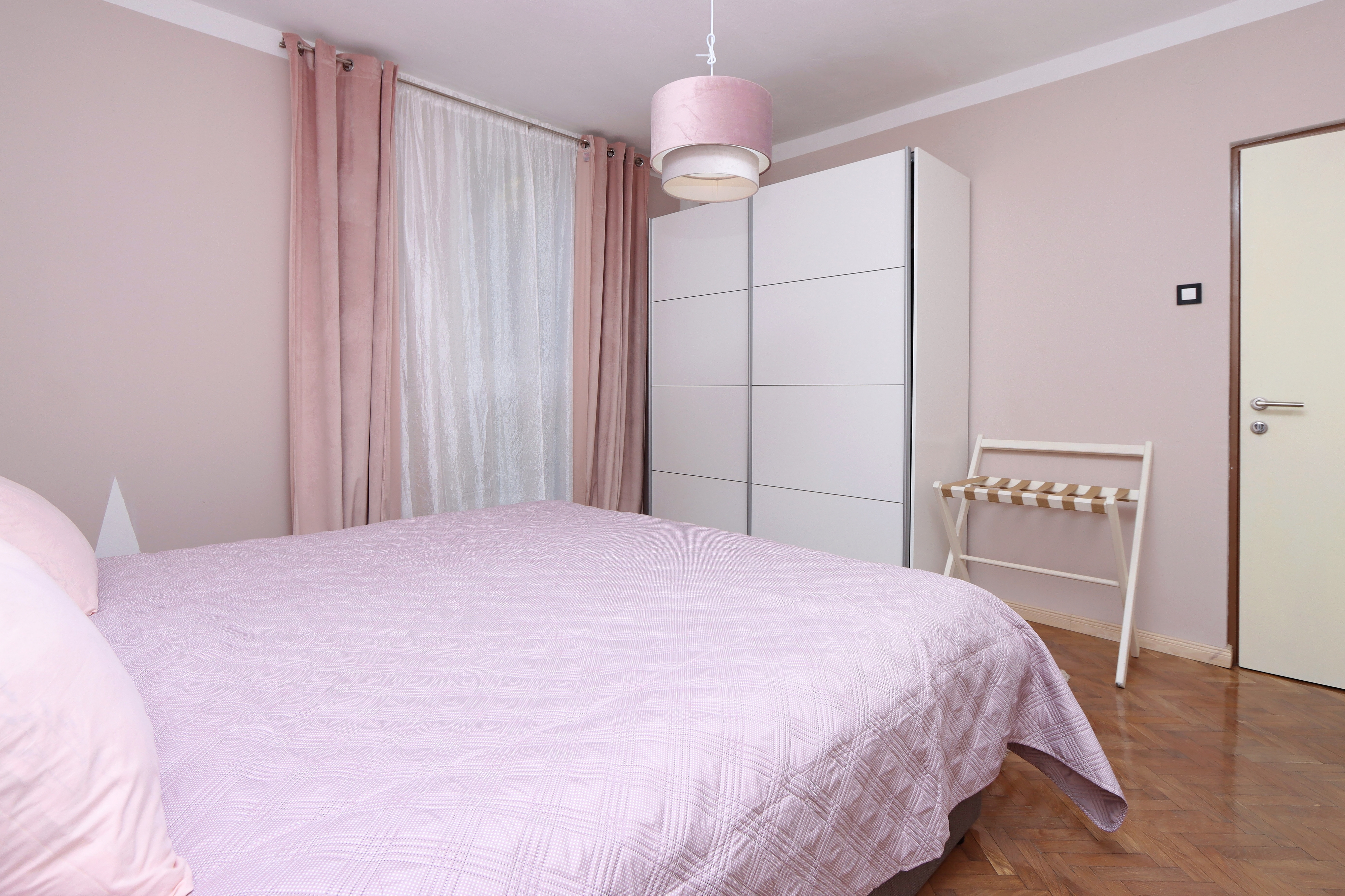 One bedroom apartment with balcony and sea view Opatija  A-a