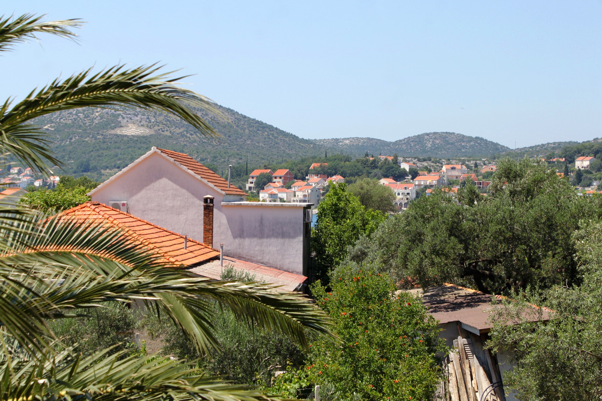 One bedroom apartment with terrace Slano, Dubrovnik  A-b
