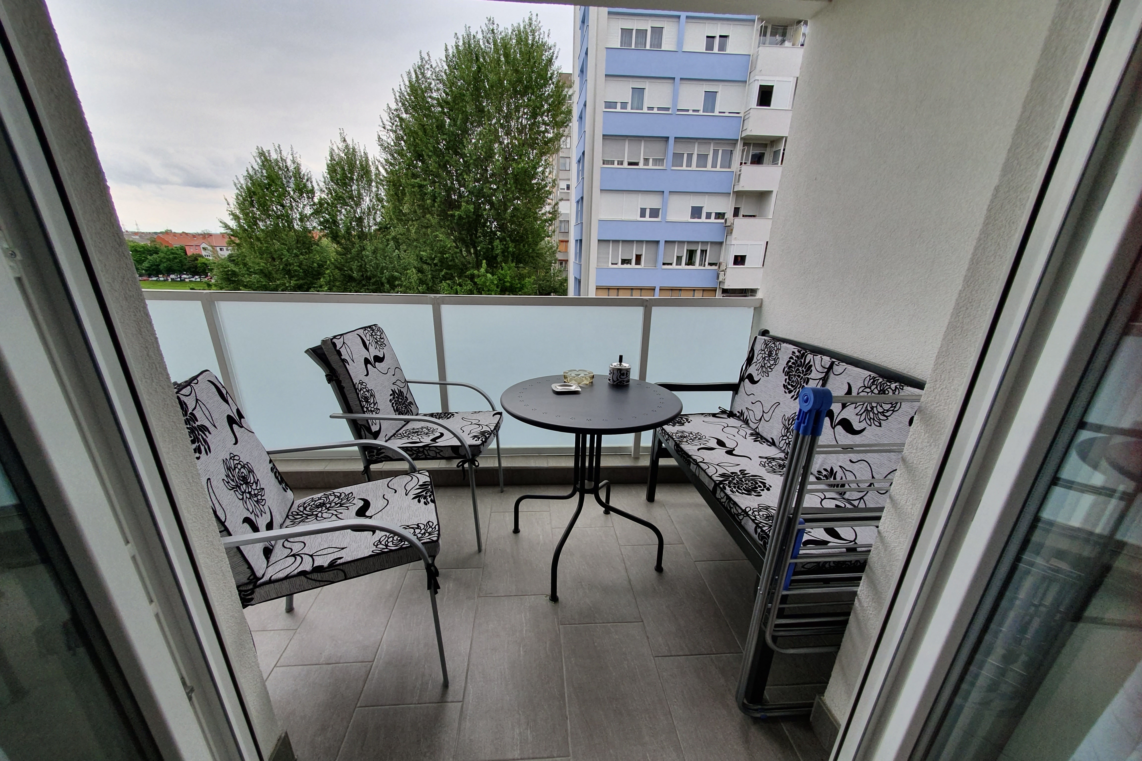 Two bedroom apartment with balcony Zagreb  A-a