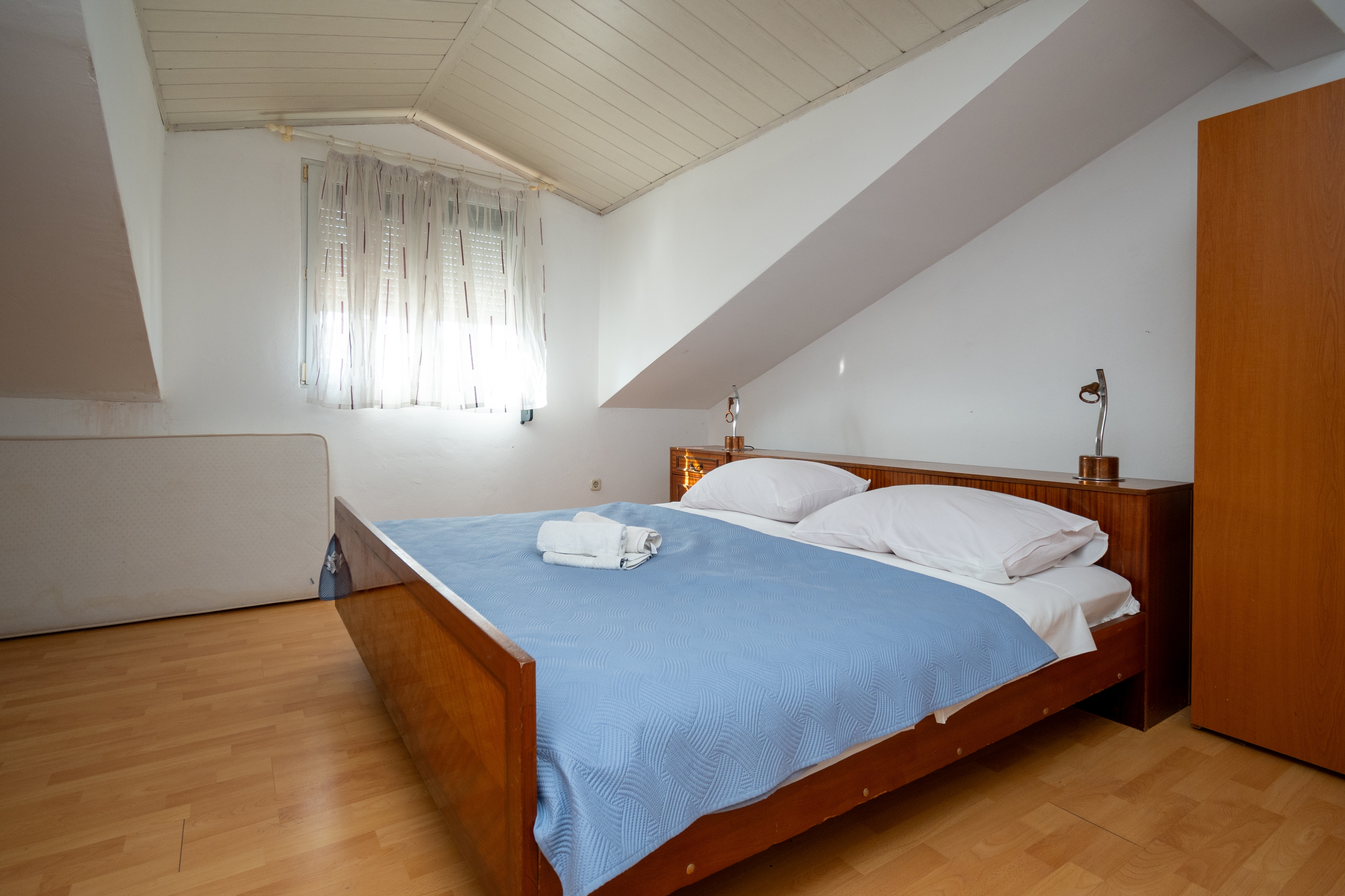 One bedroom apartment with balcony and sea view Zadar  A-a