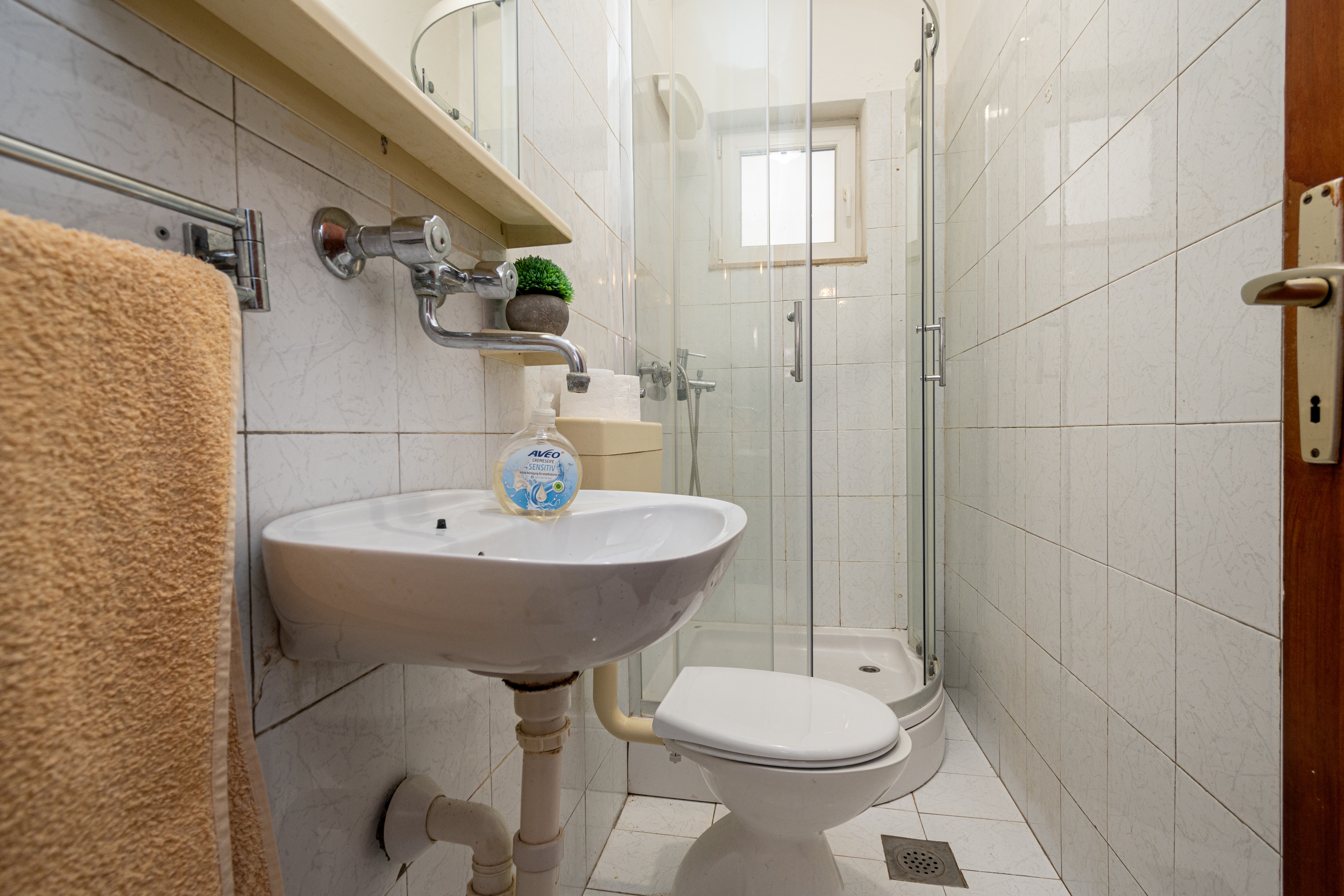 One bedroom apartment with terrace Zadar  A-b