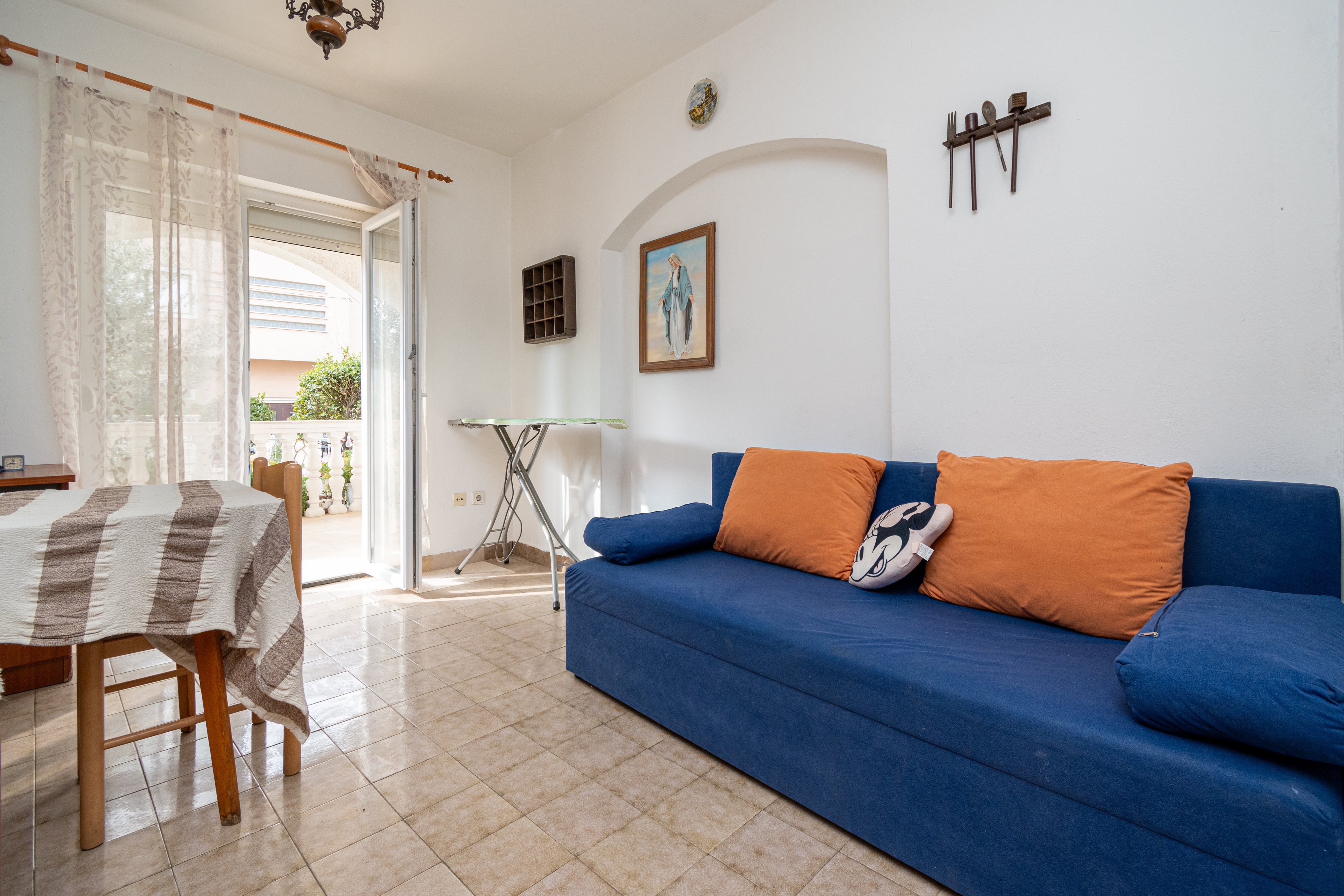 One bedroom apartment with terrace Zadar  A-b