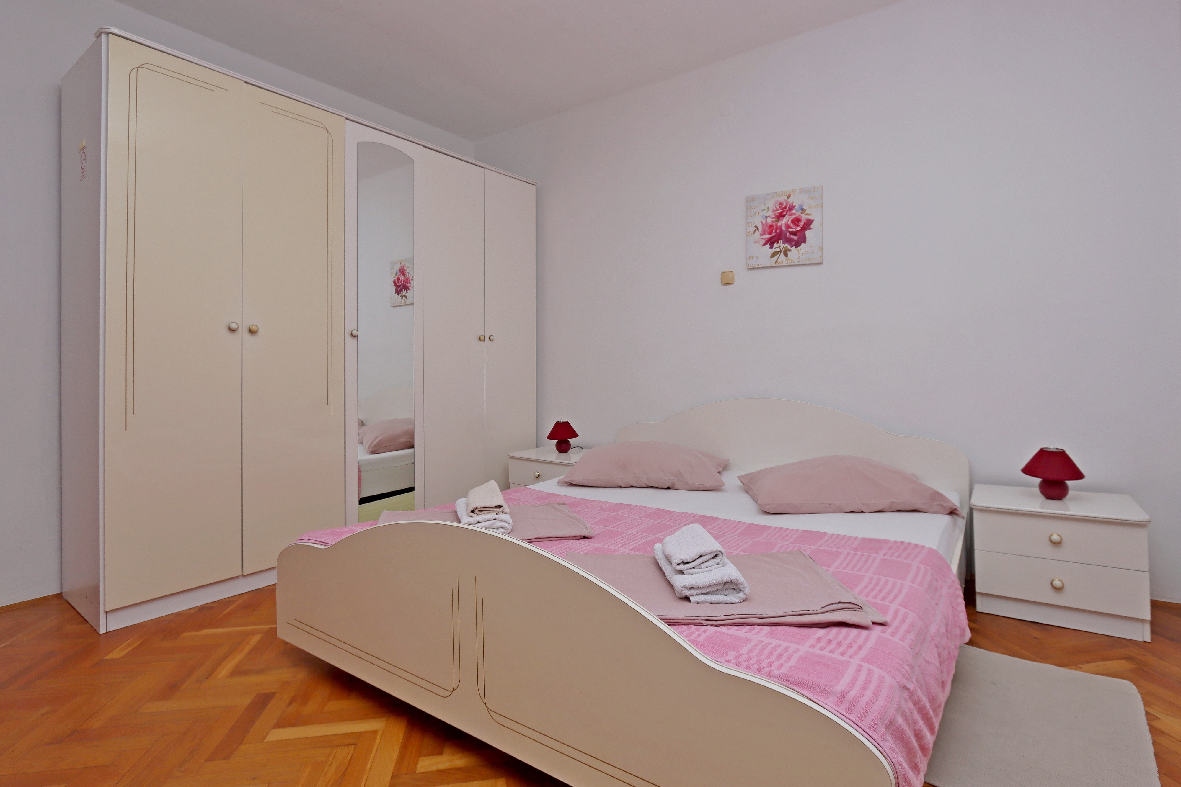 Top Rab Lopar Top Rab Lopar